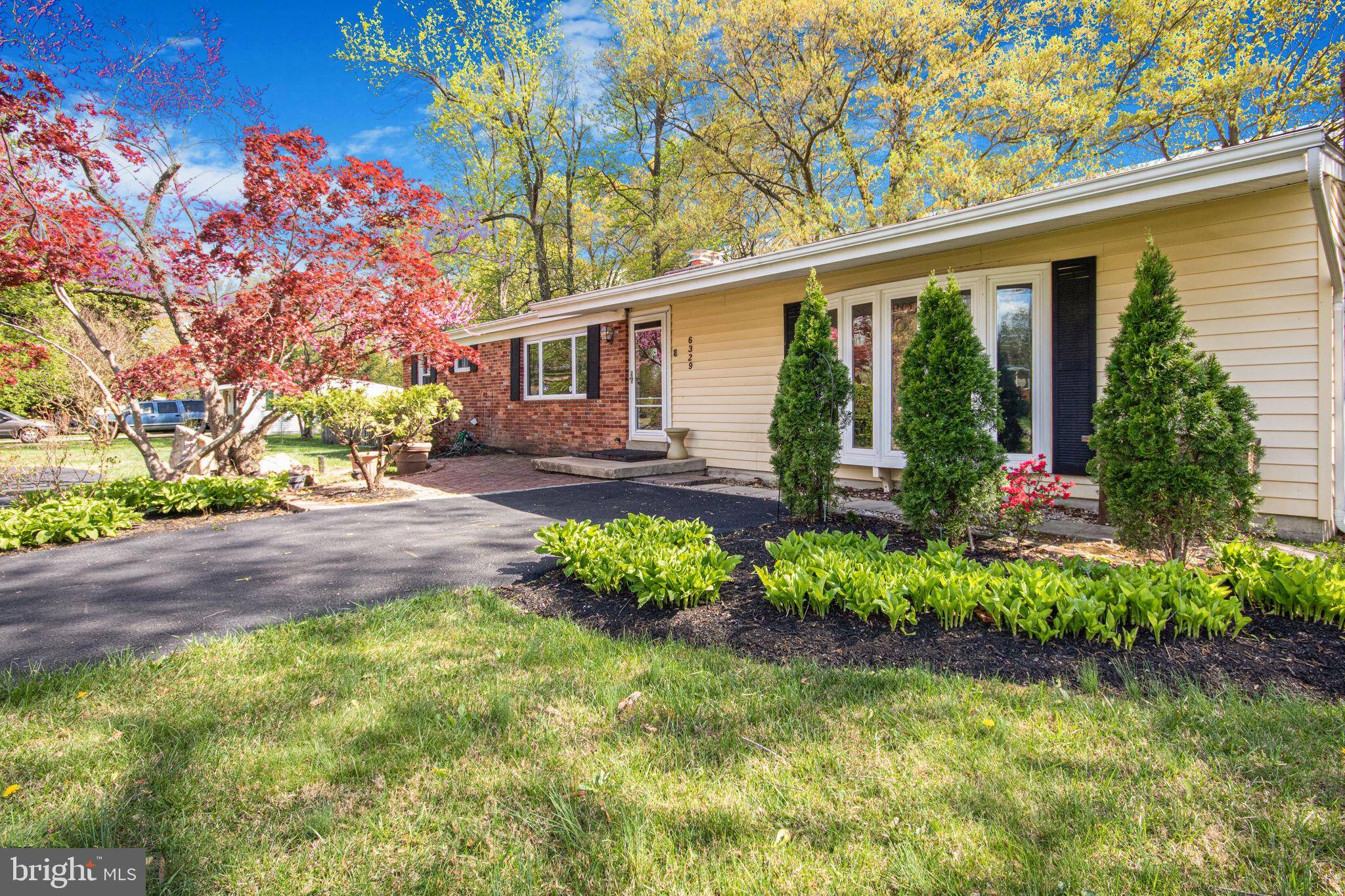 Alexandria, VA 22315,6329 MILLER DR