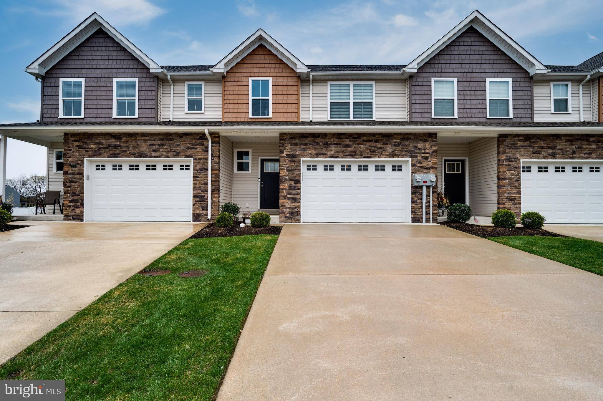 Reading, PA 19608,26 HUBBARDTON CT