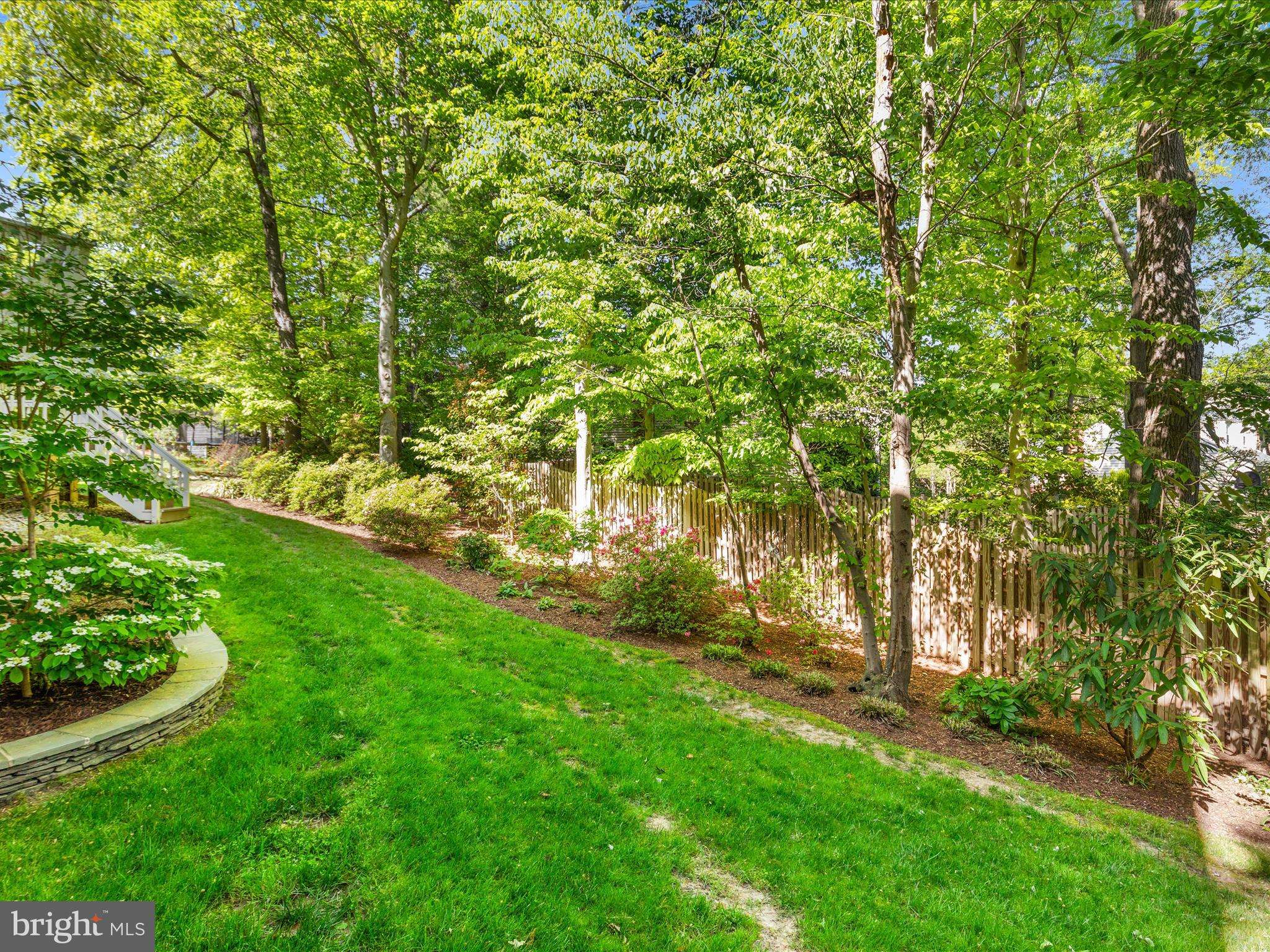 Fairfax Station, VA 22039,8105 HADDINGTON CT
