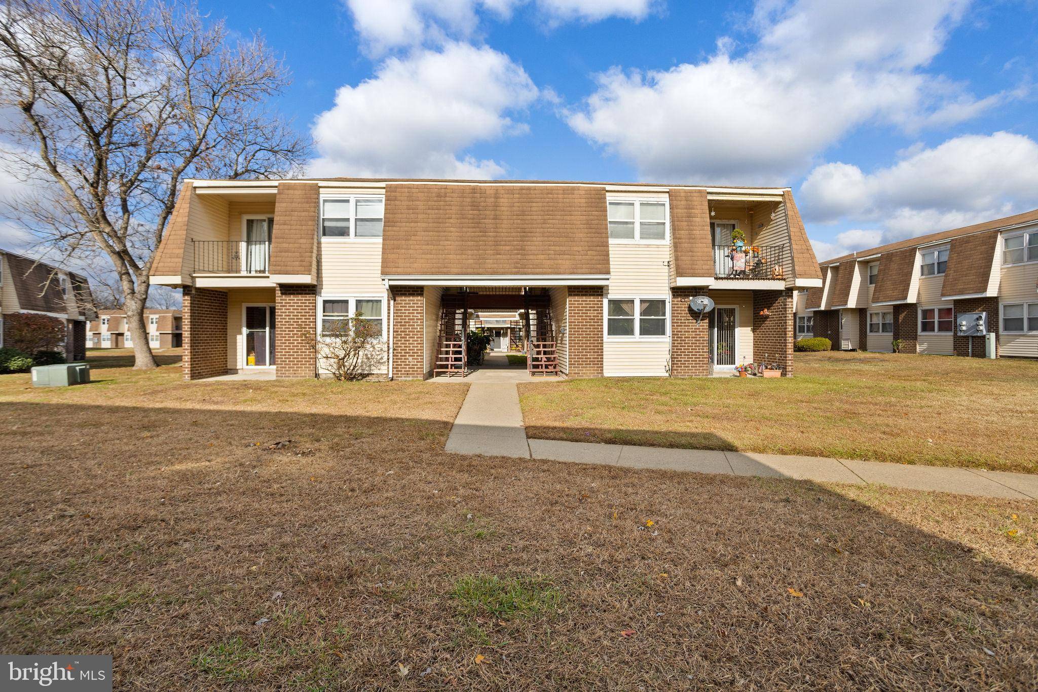 Florence, NJ 08518,4-2 FLORENCE TOLLGATE PL