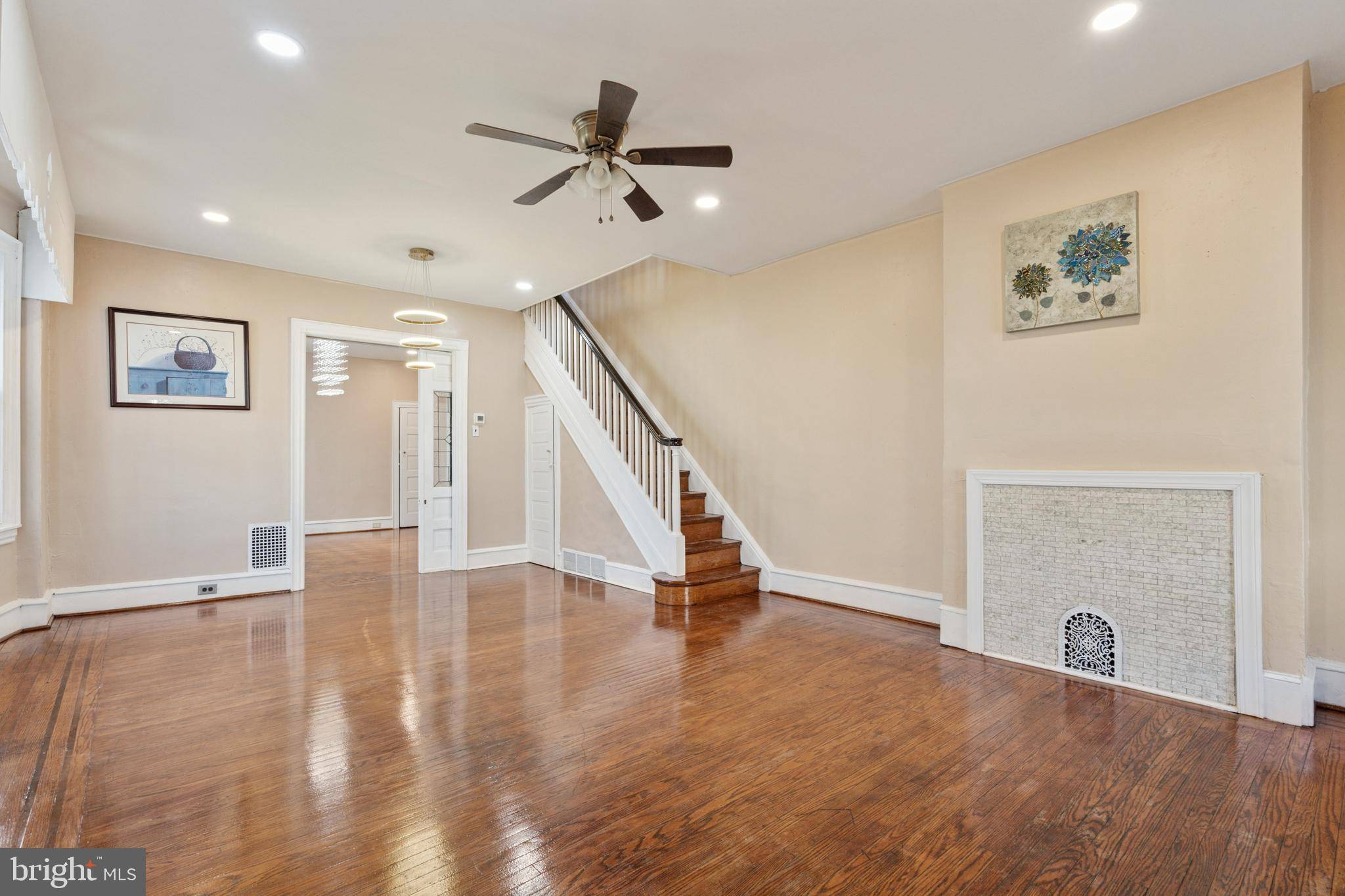Philadelphia, PA 19139,9 S 51ST ST