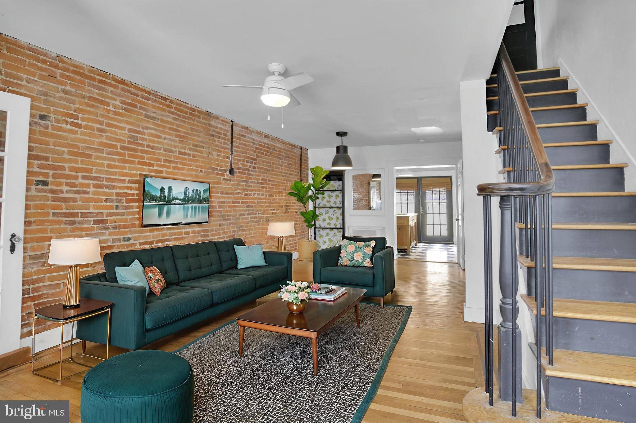 Philadelphia, PA 19147,203 WILDER ST