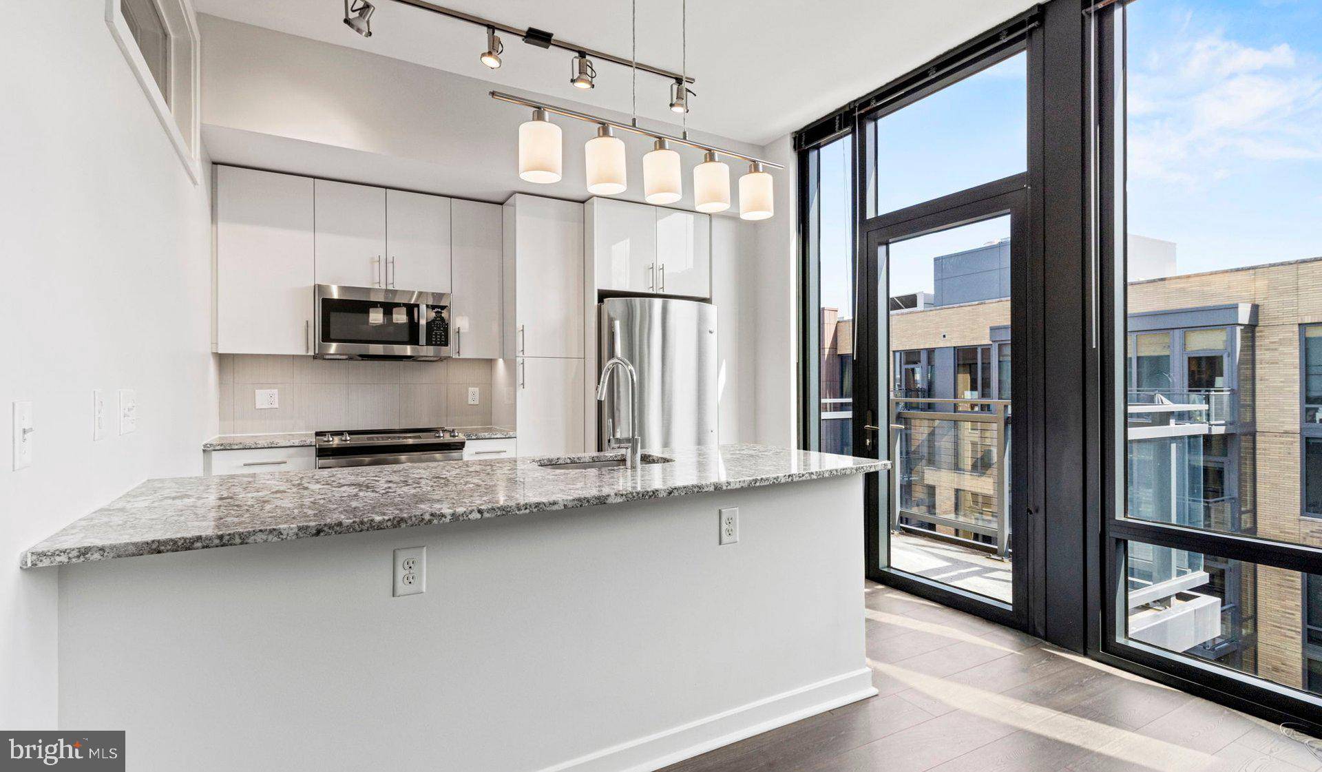 Bethesda, MD 20814,8300 WISCONSIN AVE #2B-834