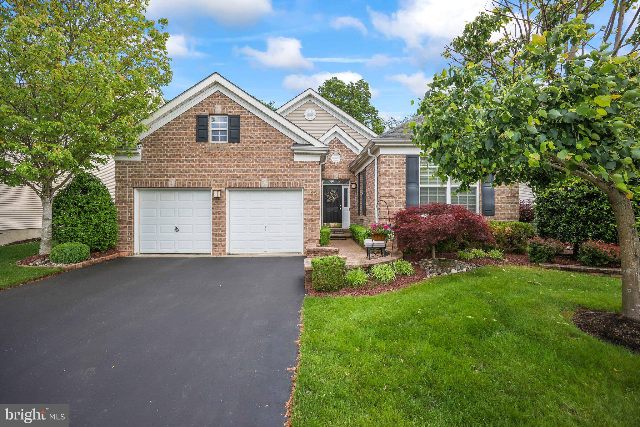 Manalapan, NJ 07726,12 CITATION LN