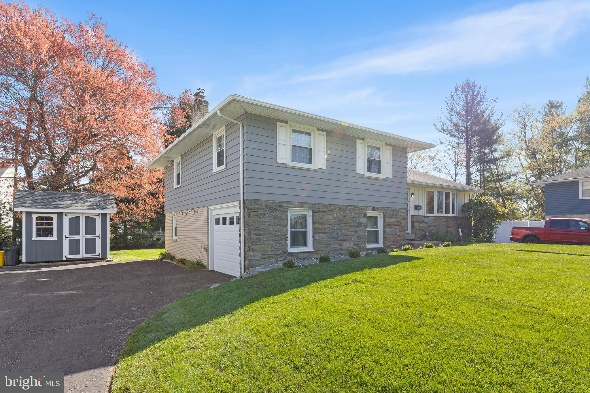 Swarthmore, PA 19081,331 N LEHIGH CIR