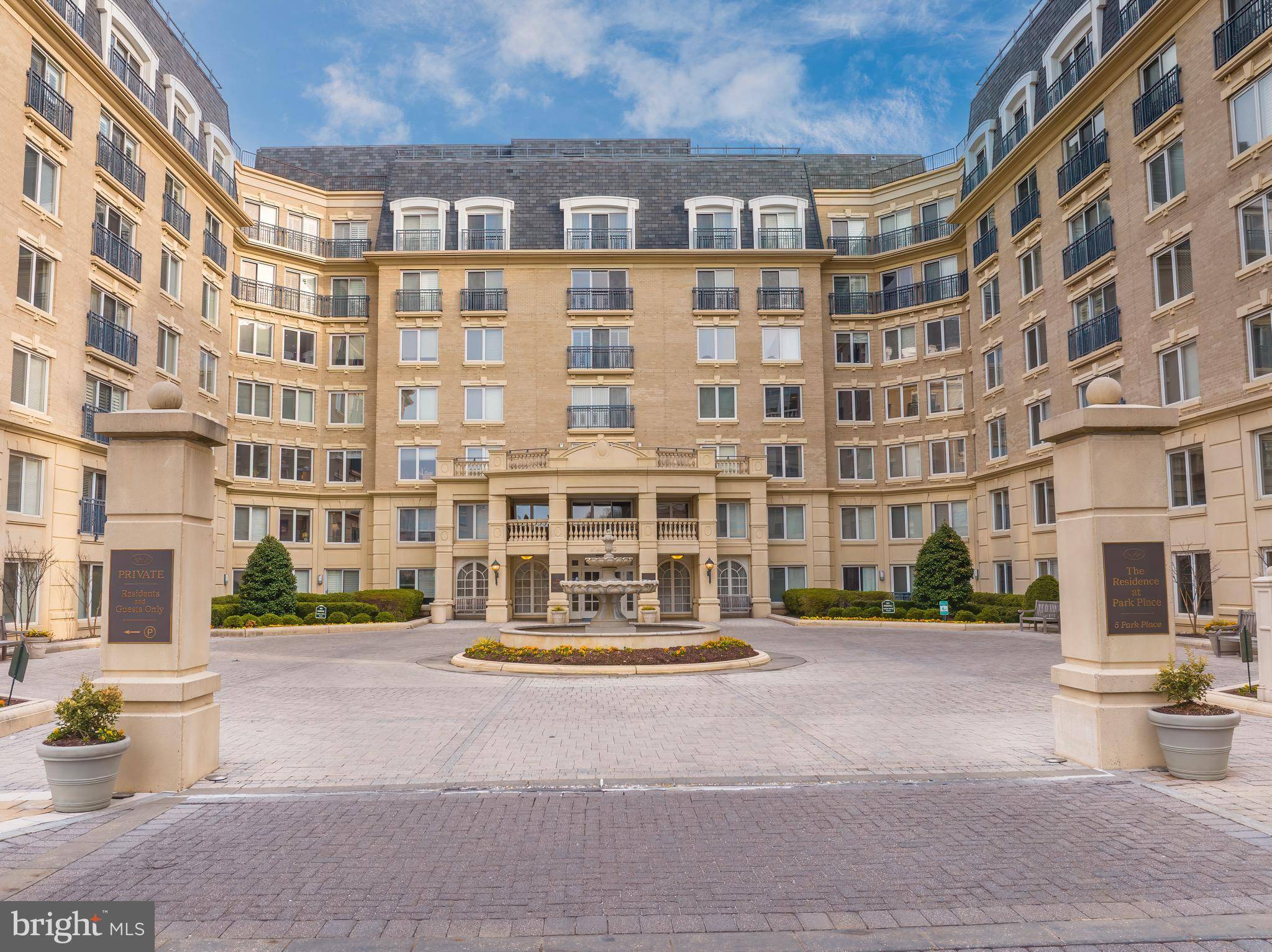 Annapolis, MD 21401,5 PARK PL #428