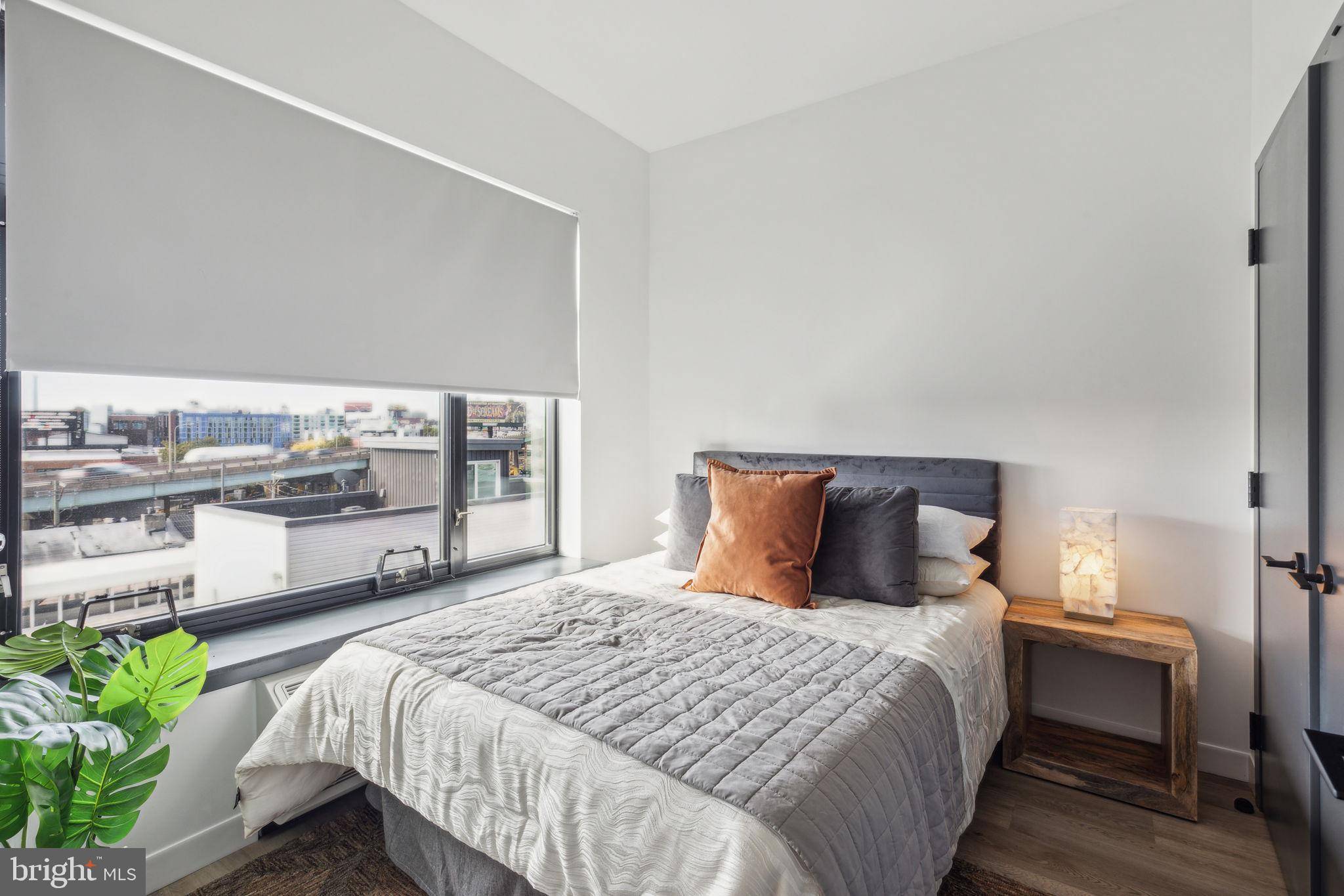 Philadelphia, PA 19125,1122 FRANKFORD AVE #STUDIO - A1
