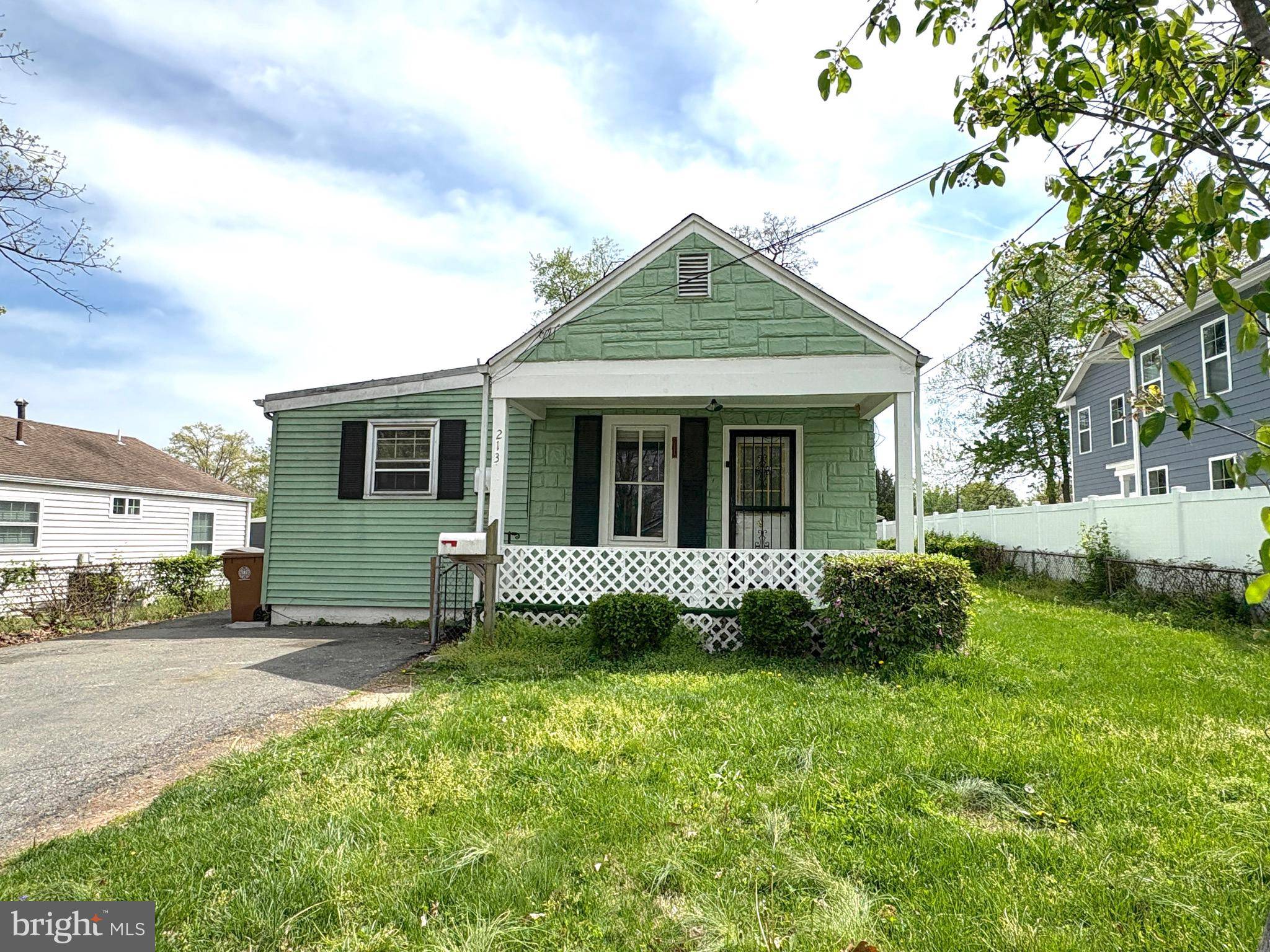 Rockville, MD 20850,213 ELIZABETH AVE