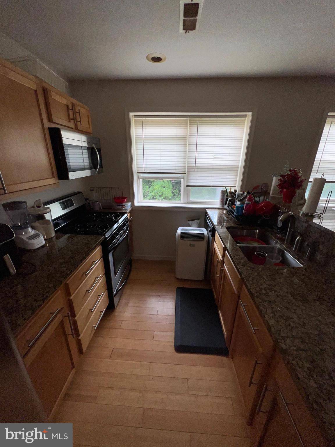 Washington, DC 20019,5037 CALL PL SE #201