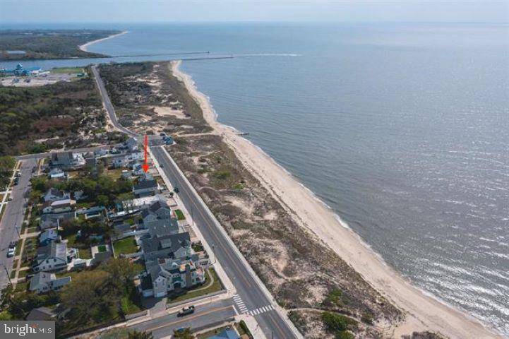 Cape May, NJ 08204,711 BEACH DR