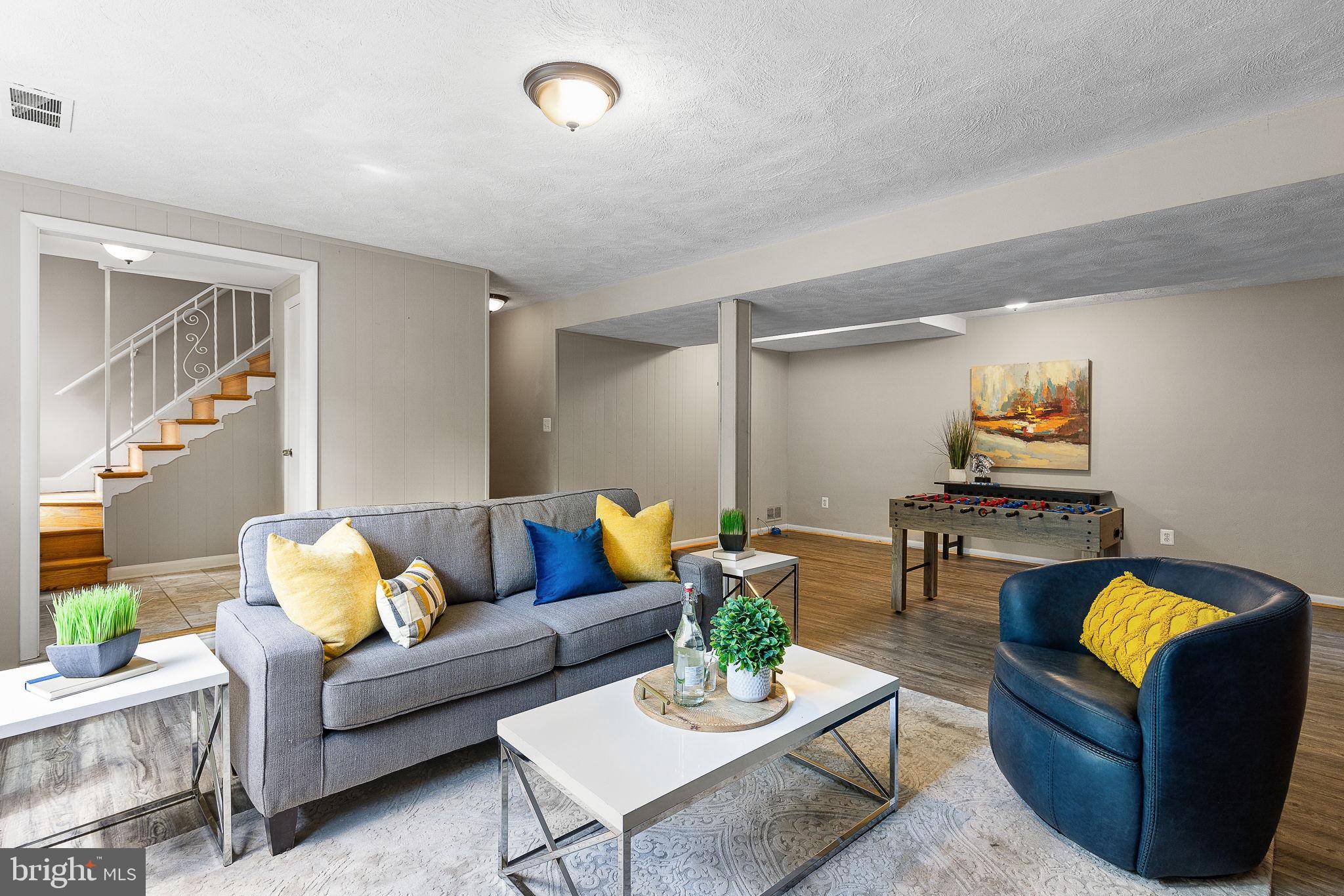 Falls Church, VA 22041,6360 BURTON CIR