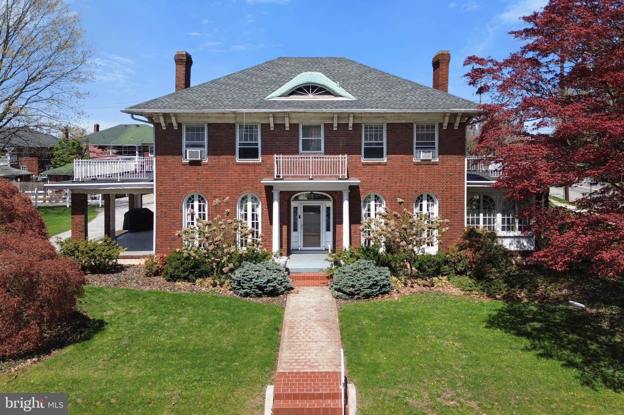 York, PA 17403,601 COUNTRY CLUB RD