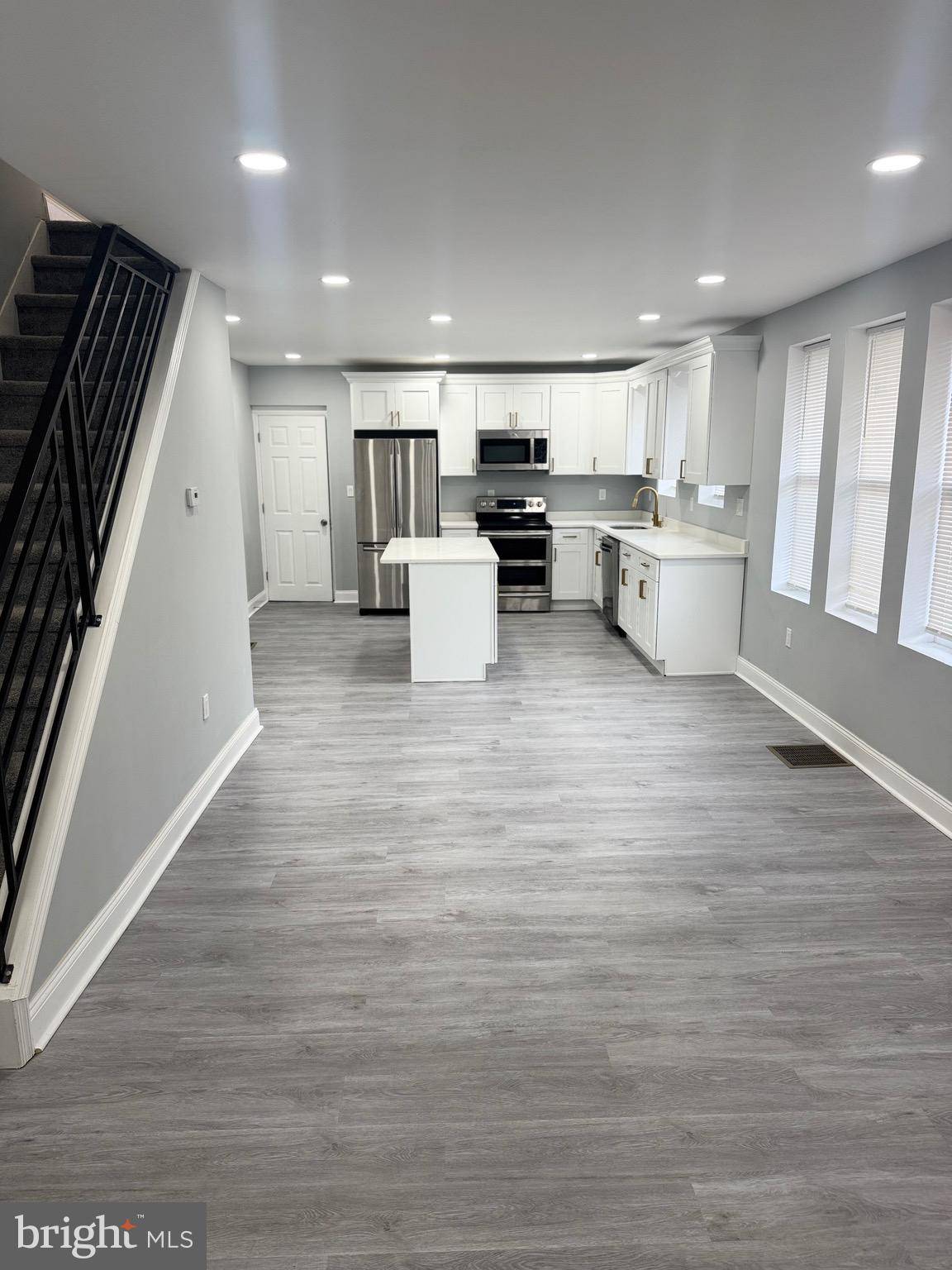 Philadelphia, PA 19120,278 W WELLENS AVE