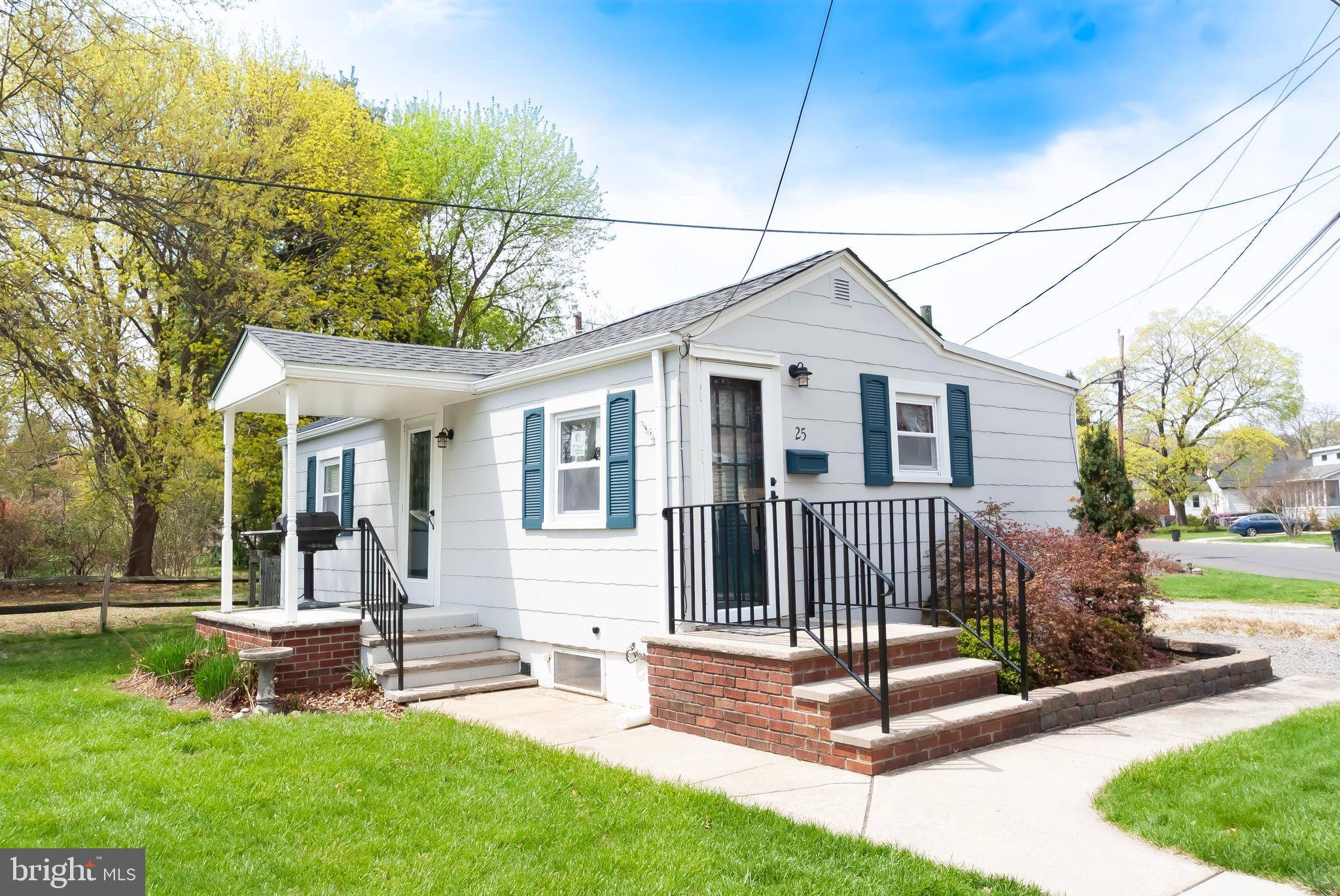 Hamilton, NJ 08620,25 LENOX AVE