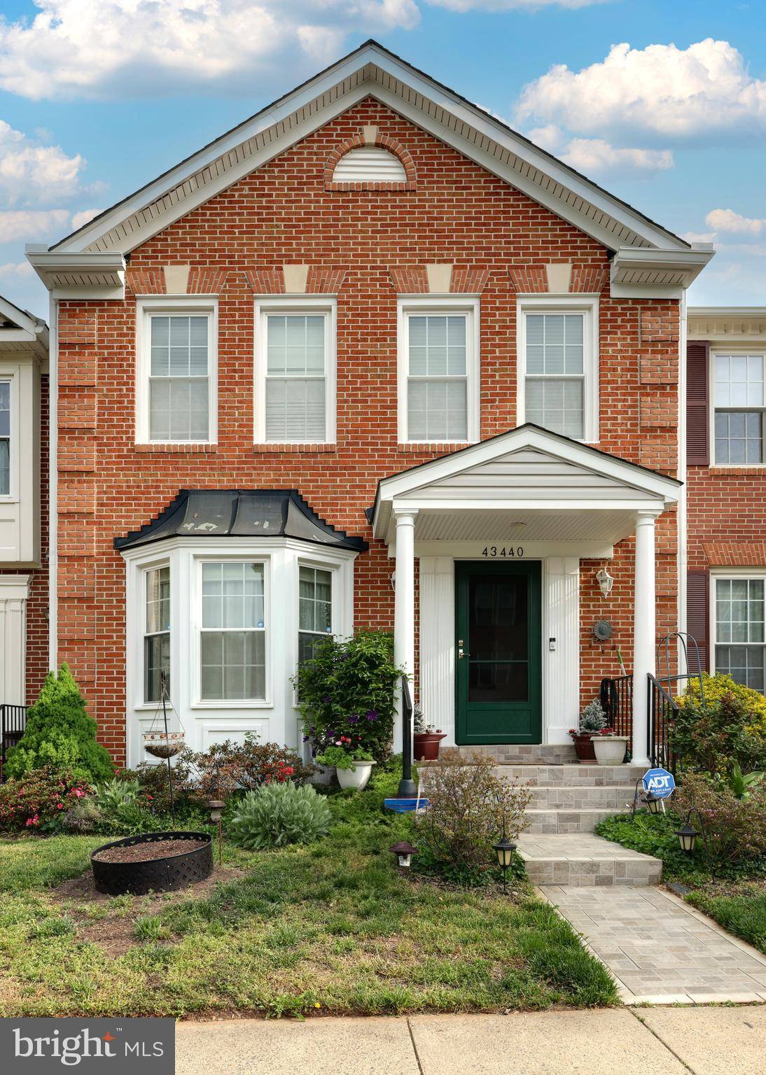 Ashburn, VA 20147,43440 POSTRAIL SQ
