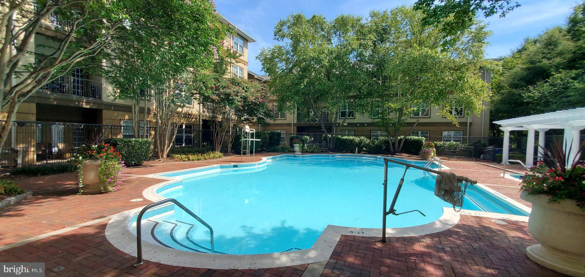 Rockville, MD 20852,11800 OLD GEORGETOWN #1103