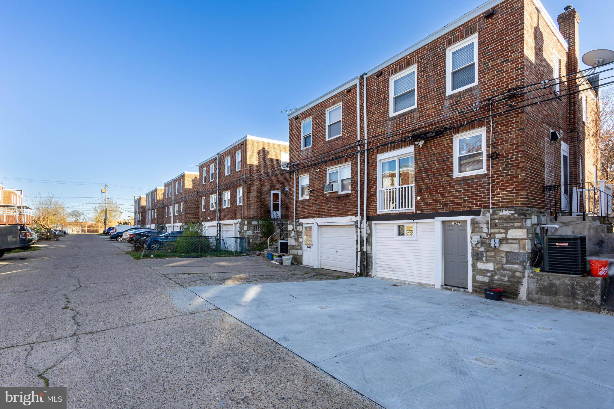 Philadelphia, PA 19111,1027 LONGSHORE AVE