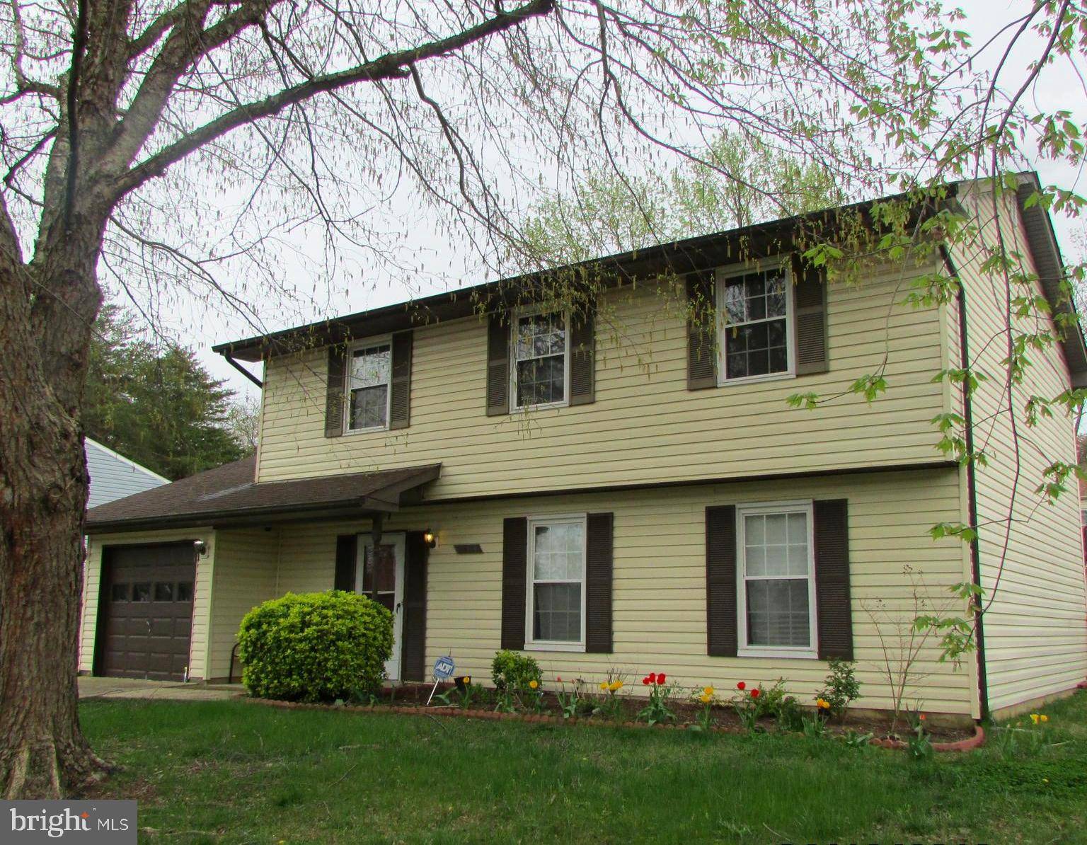 Waldorf, MD 20602,2415 YORK CT