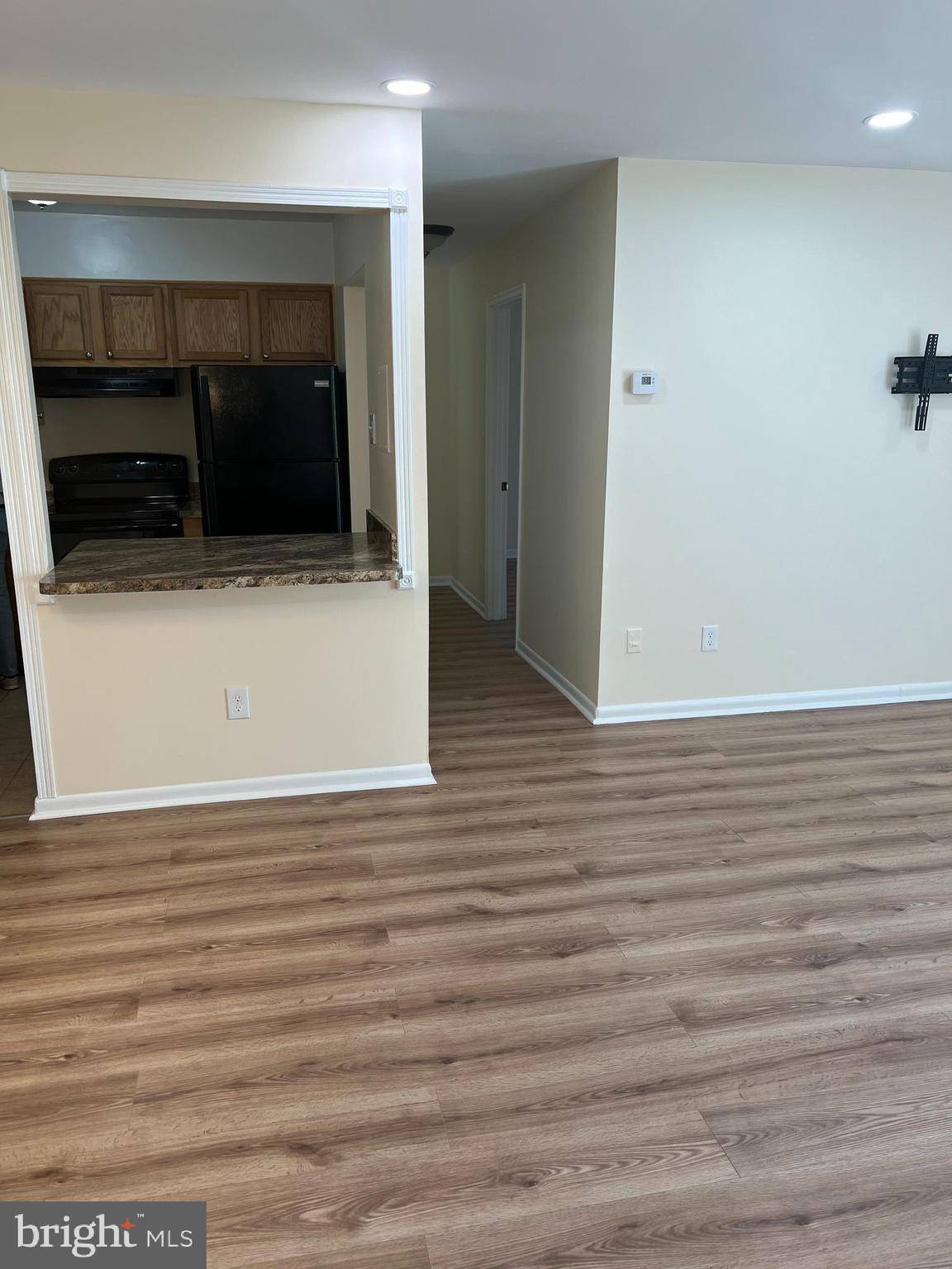 Upper Marlboro, MD 20774,10122 CAMPUS WAY S #104-1A
