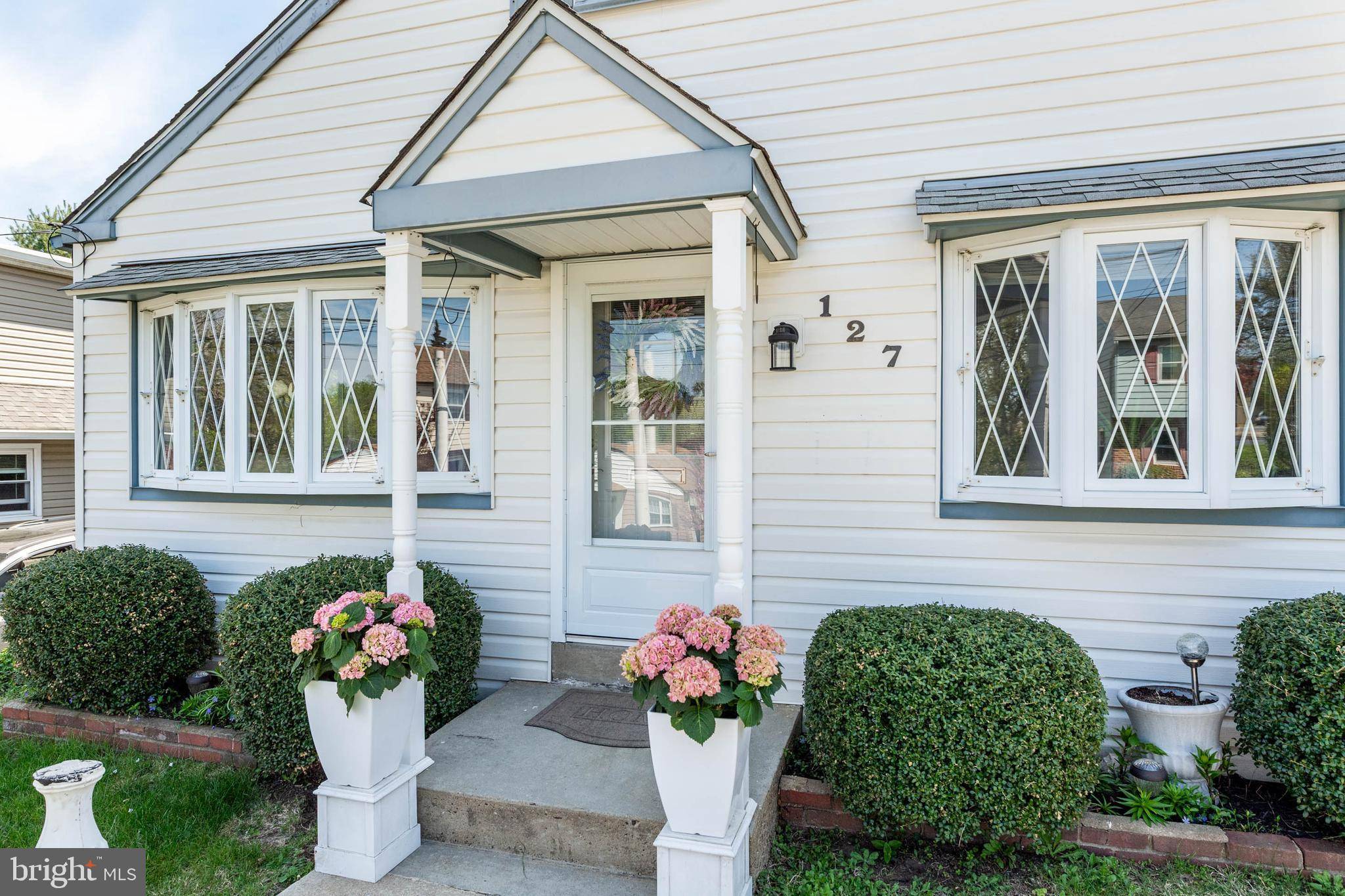 Broomall, PA 19008,127 2ND AVE