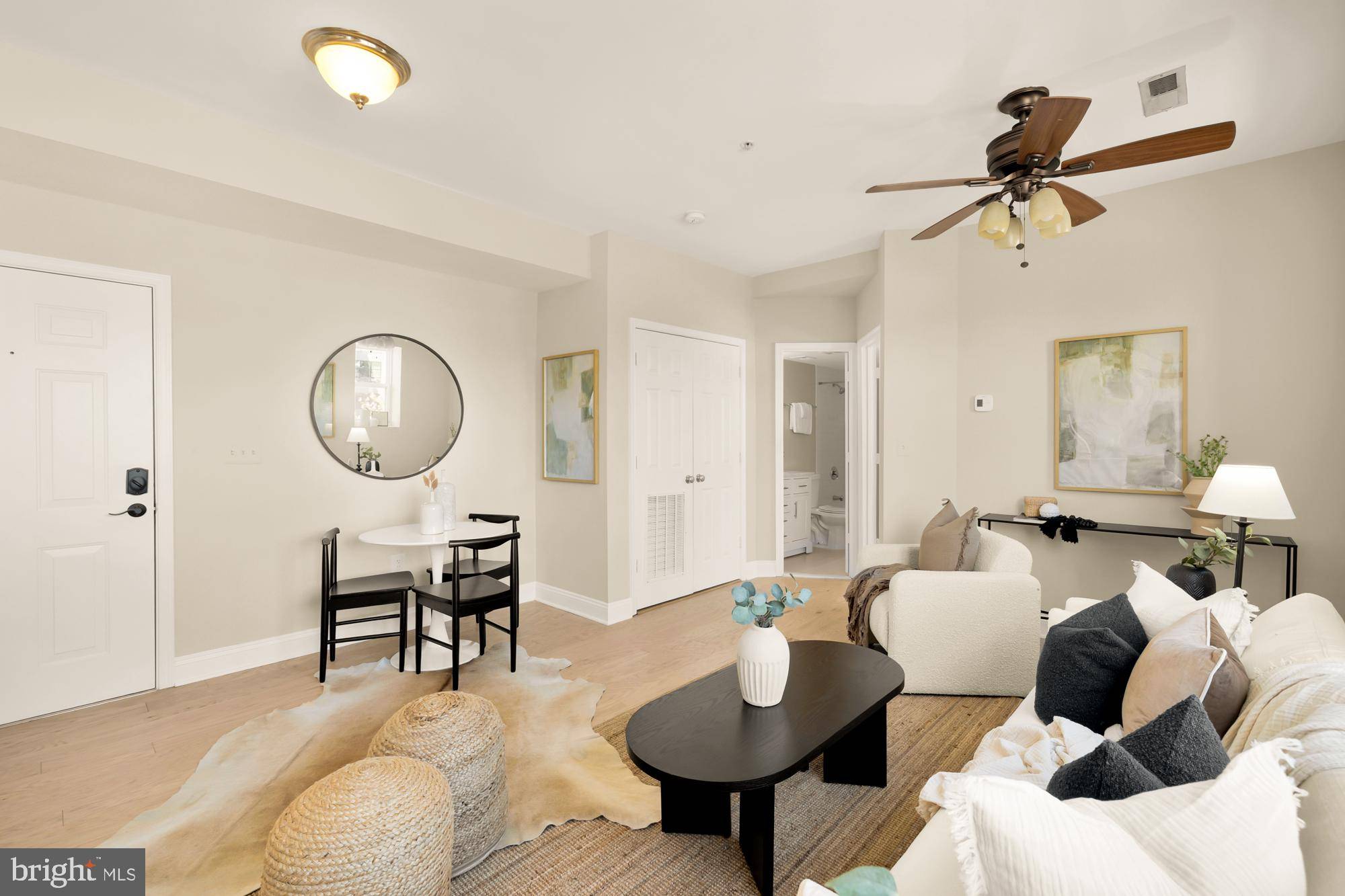 Washington, DC 20002,330 RHODE ISLAND AVE NE #205