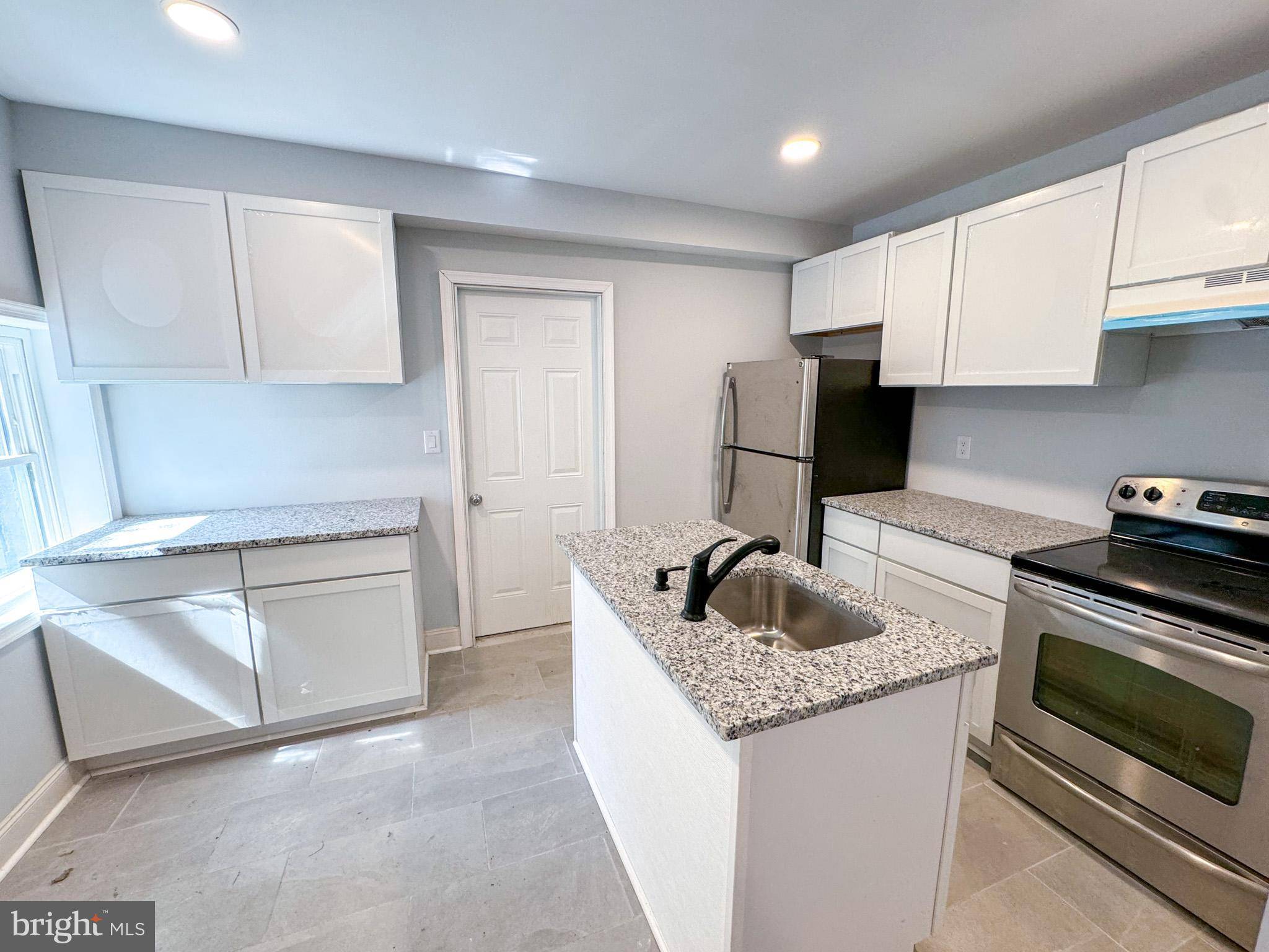 Philadelphia, PA 19144,5912 MAGNOLIA ST