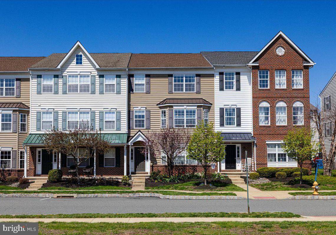 Pennsburg, PA 18073,2036 BERKELEY DR