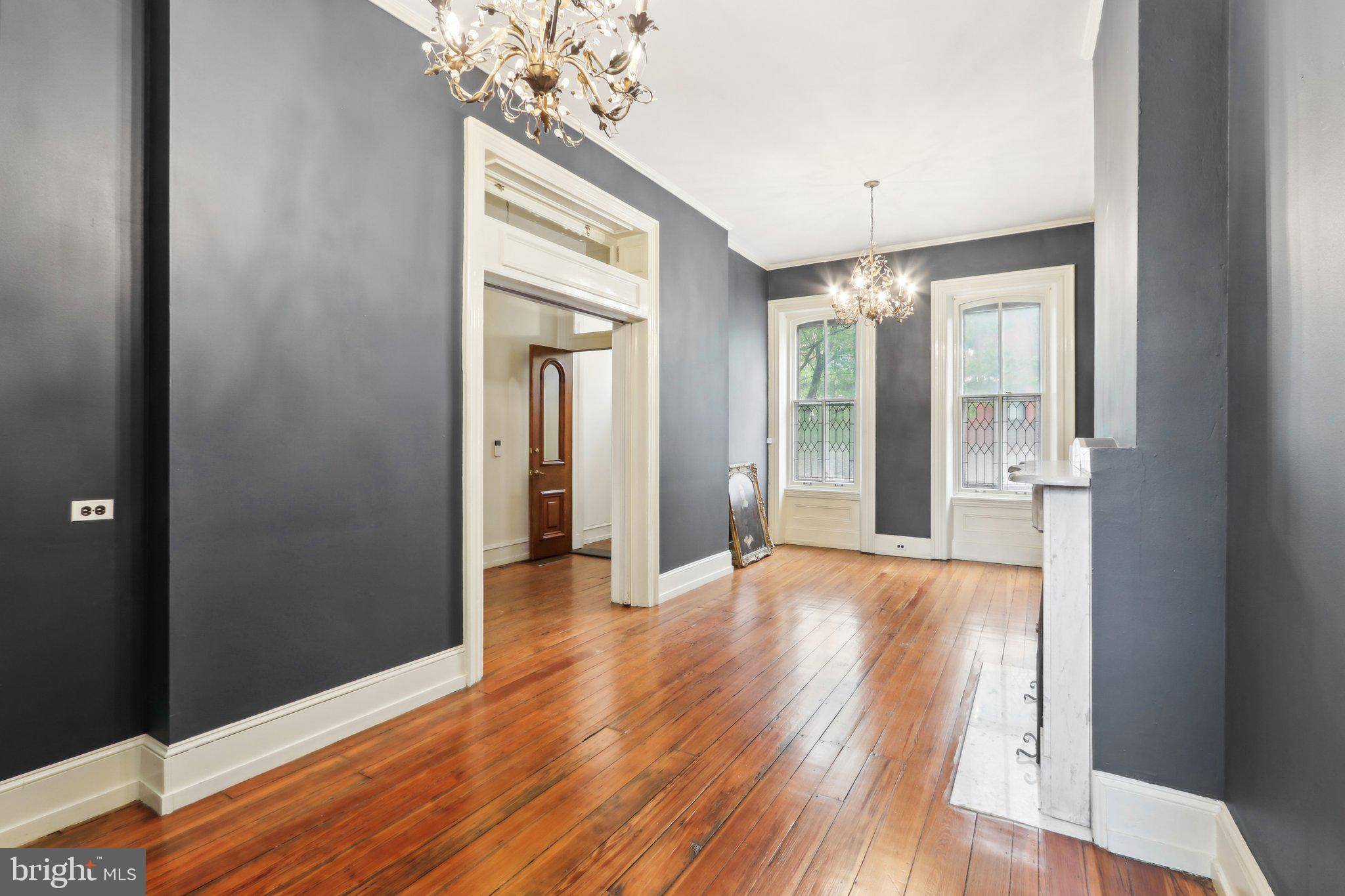 Philadelphia, PA 19146,402 S 22ND ST
