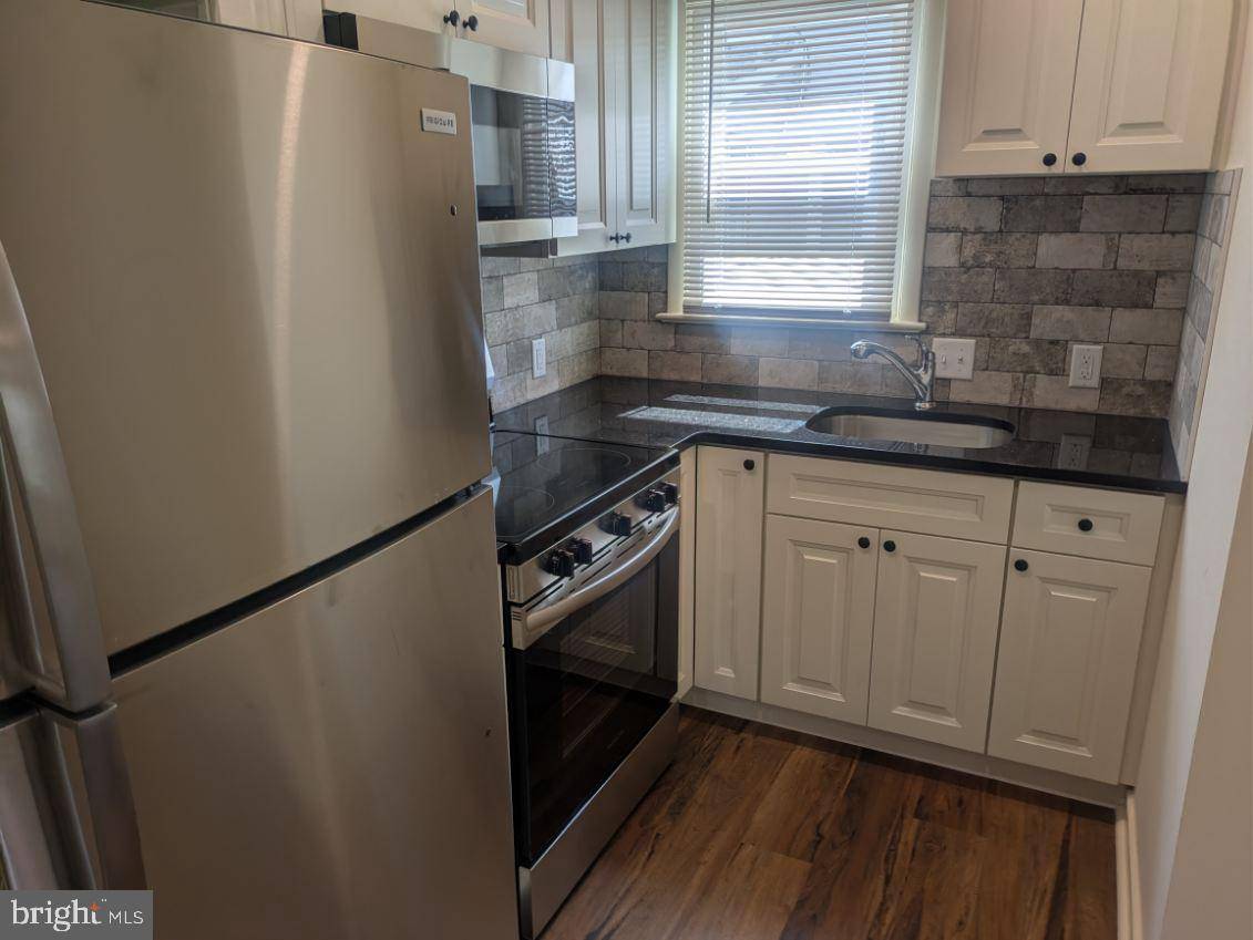 Morrisville, PA 19067,223 W BRIDGE ST #B