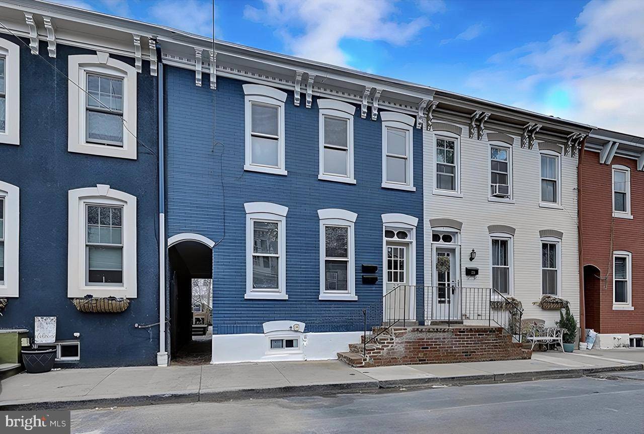 Lambertville, NJ 08530,27 SWAN ST