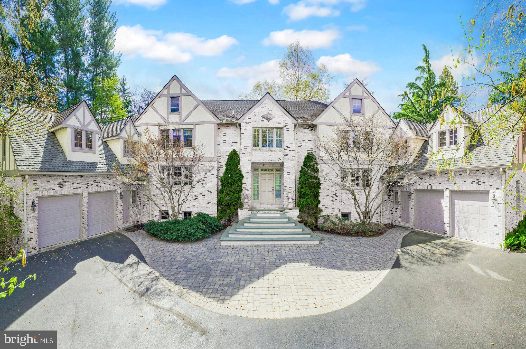 Villanova, PA 19085,1542 MOUNT PLEASANT RD
