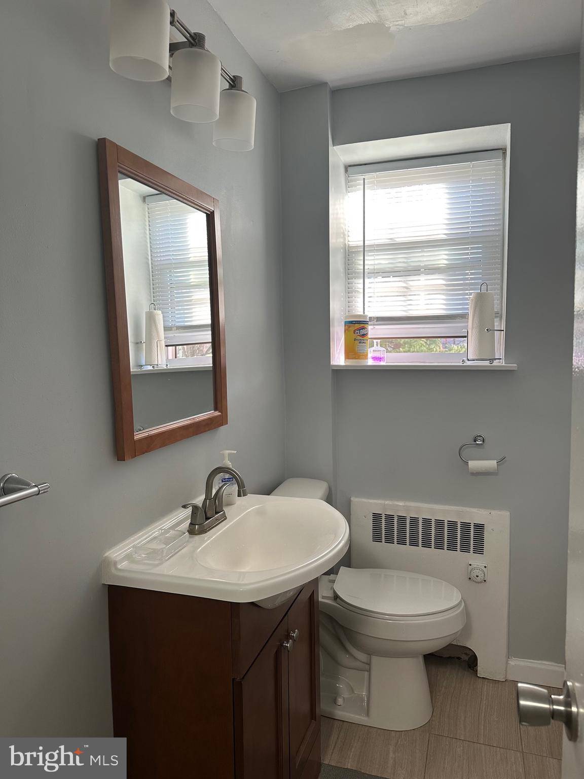 Wynnewood, PA 19096,346 E LANCASTER AVE #101