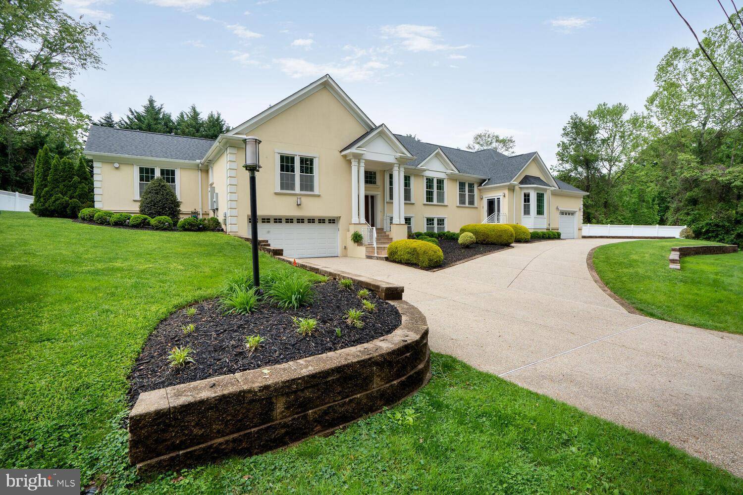 Bethesda, MD 20817,7201 THOMAS BRANCH DR