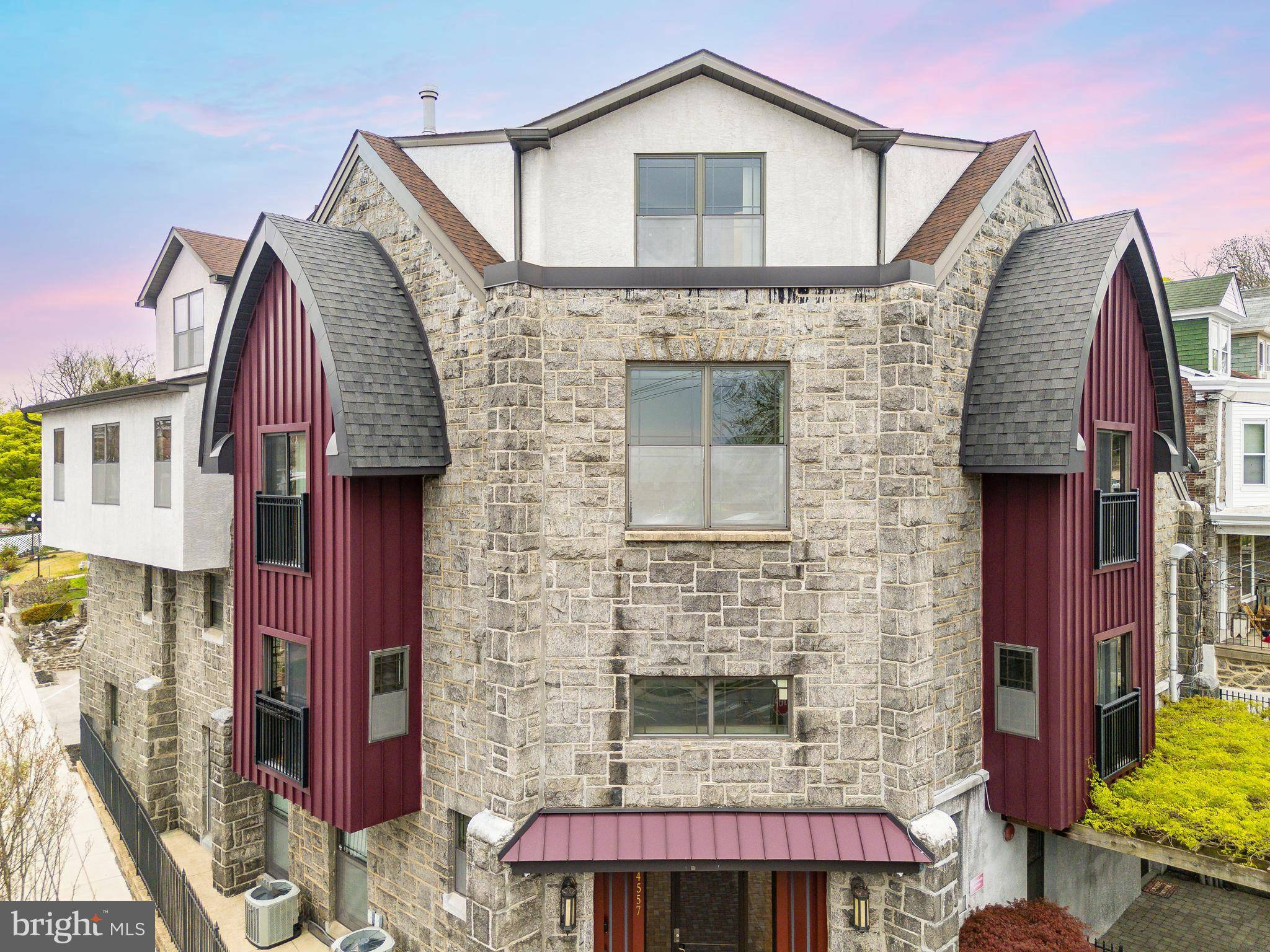 Philadelphia, PA 19128,4557 MANAYUNK AVE