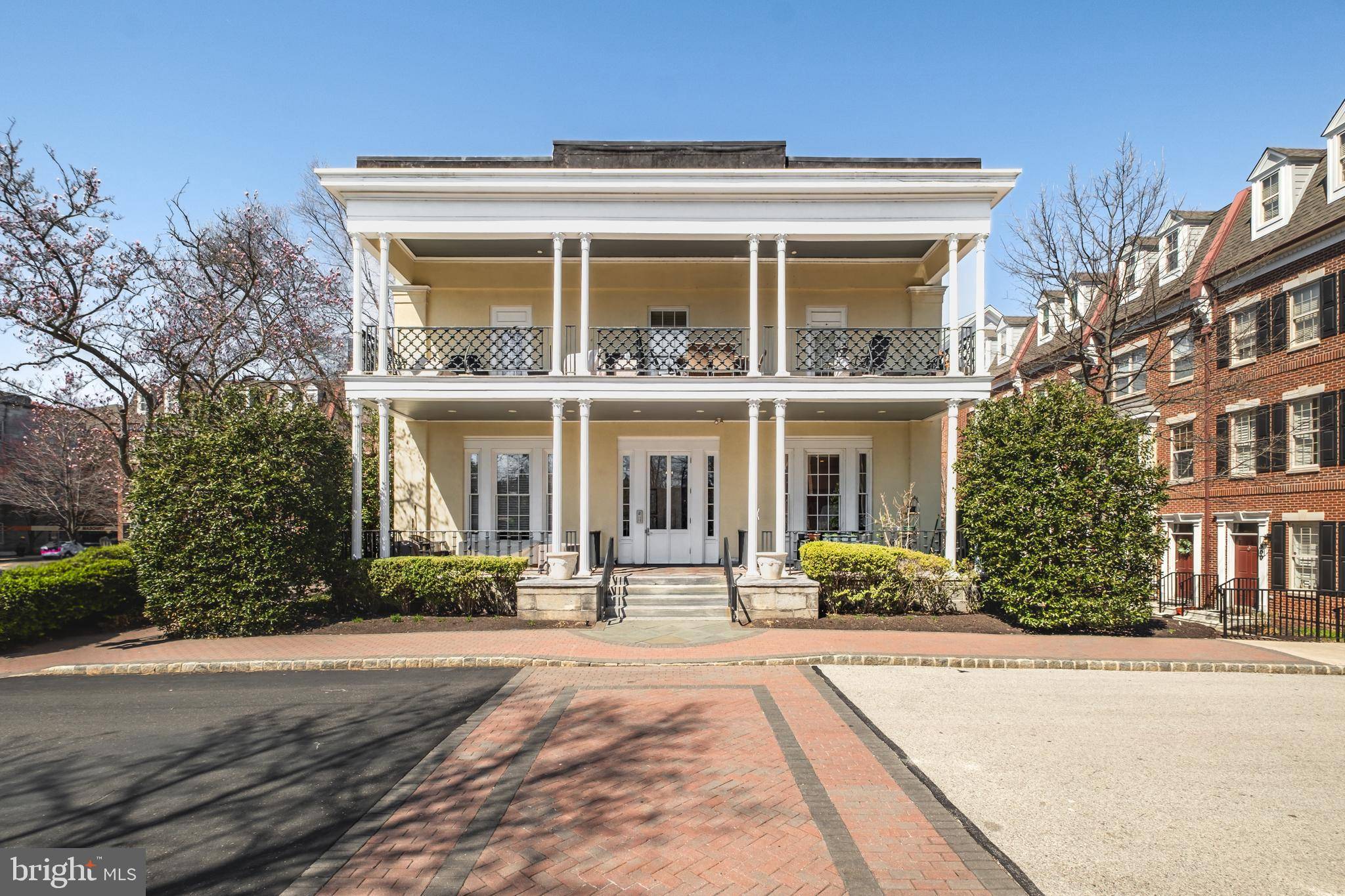 Philadelphia, PA 19146,4 GOVERNORS CT