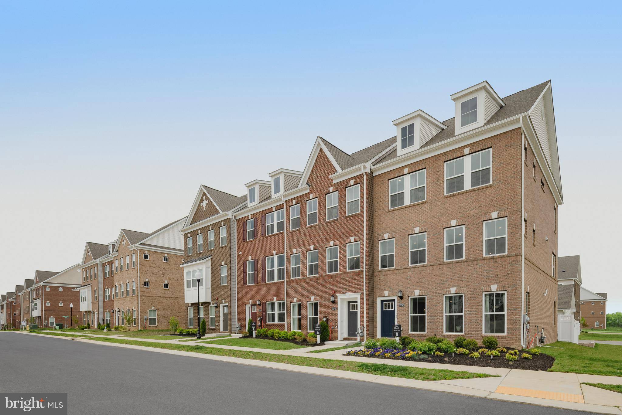 White Plains, MD 20695,10648 ROUNDSTONE LN