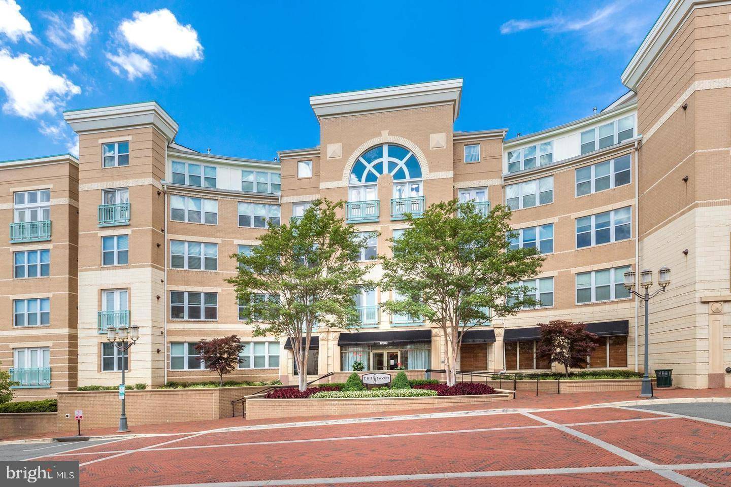 Reston, VA 20190,12000 MARKET ST #189