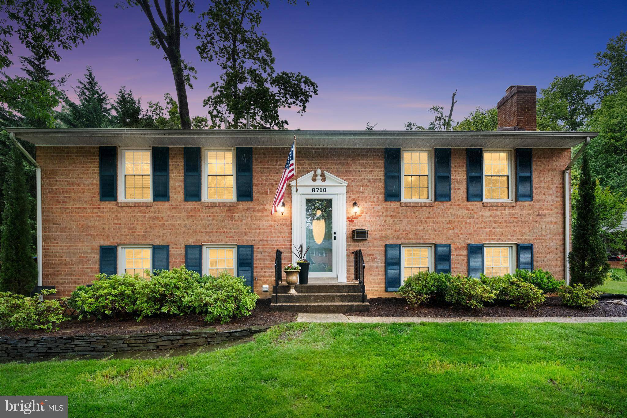 Annandale, VA 22003,8710 BRAEBURN DR