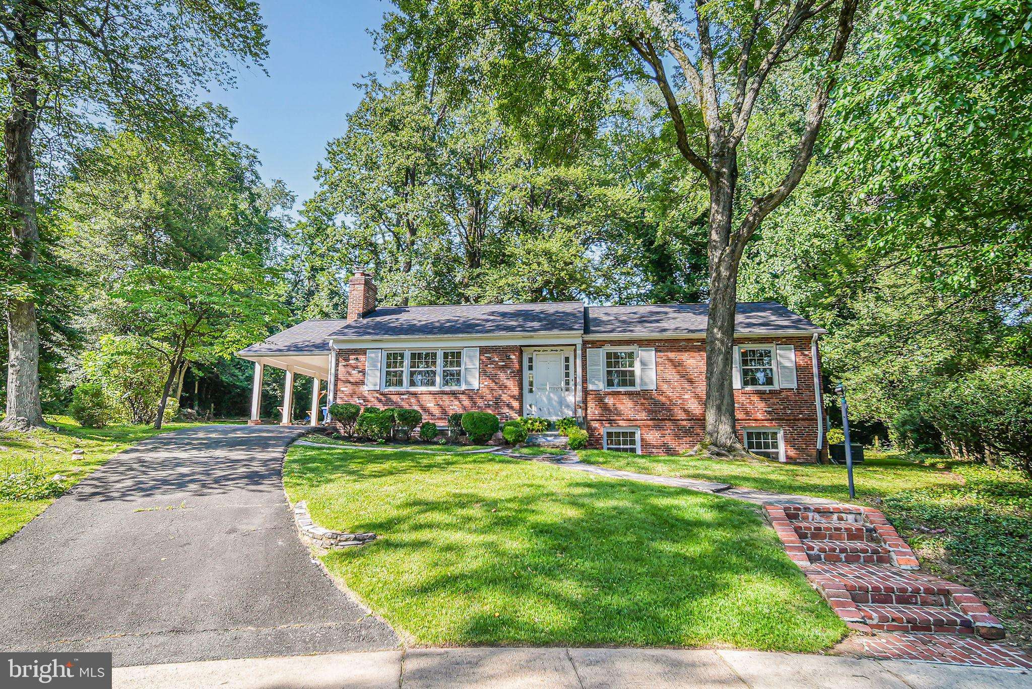 Falls Church, VA 22044,3122 VINEWOOD PL