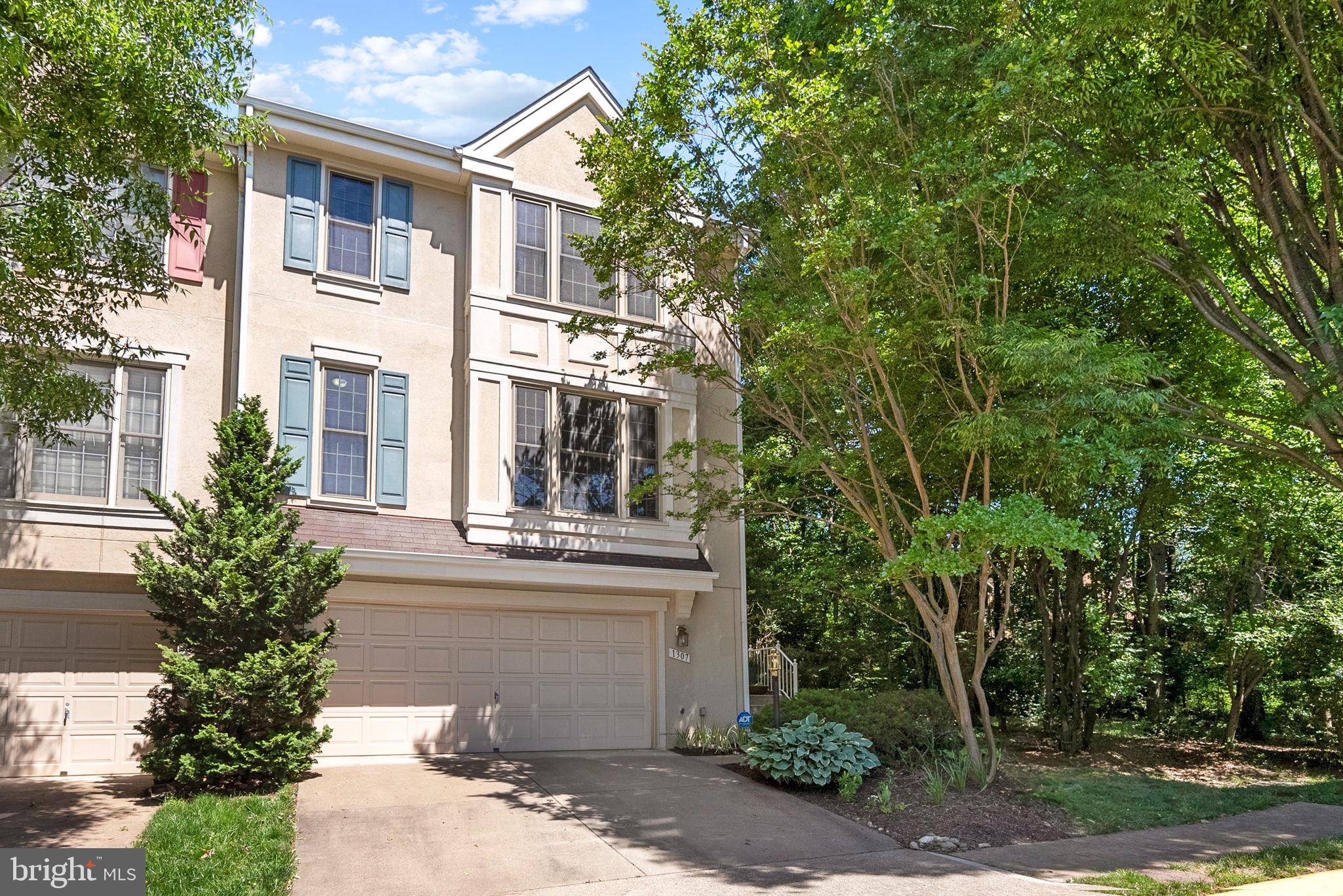 Reston, VA 20194,1307 PARK GARDEN LN