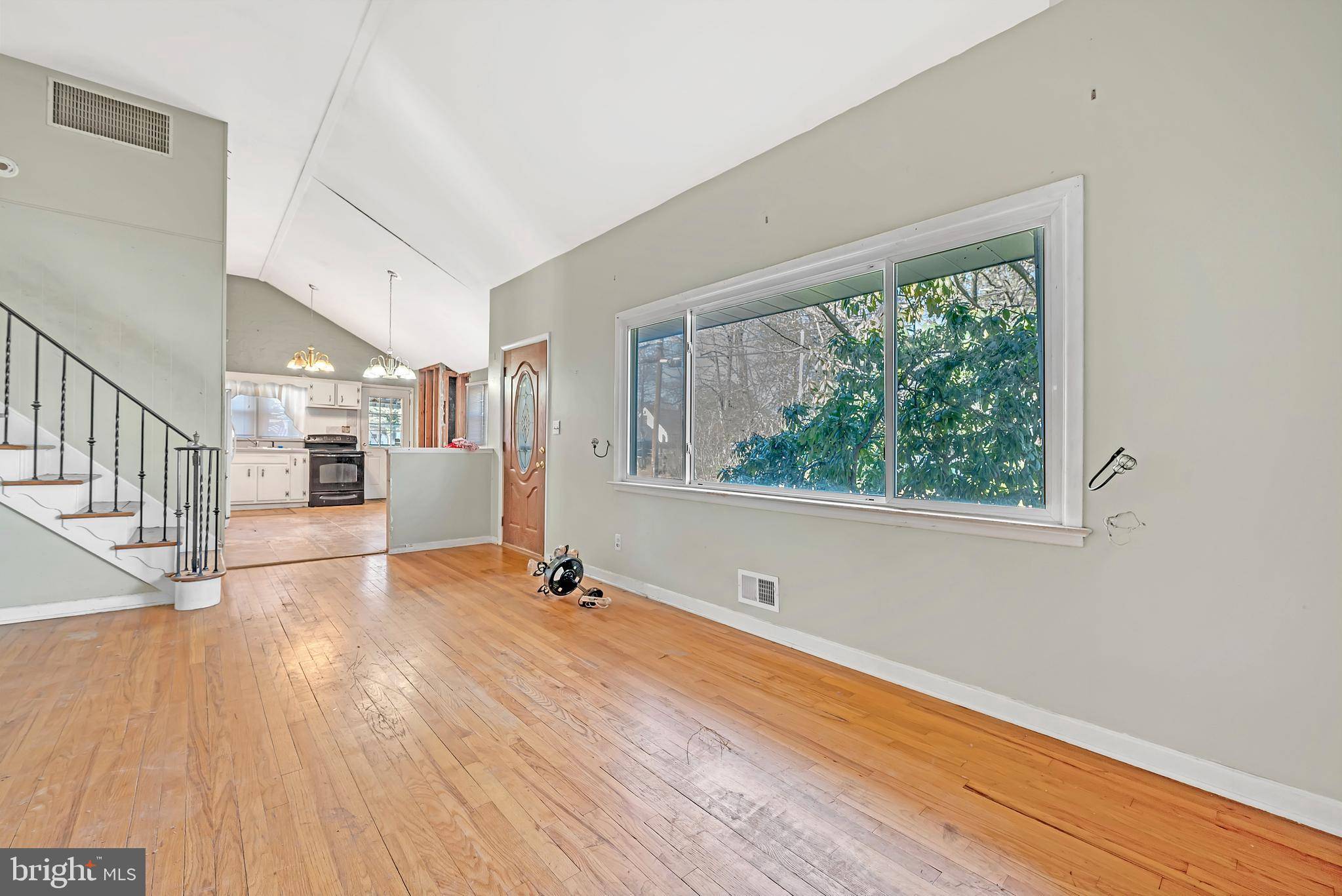 Hamilton, NJ 08690,7 HARTMAN DR