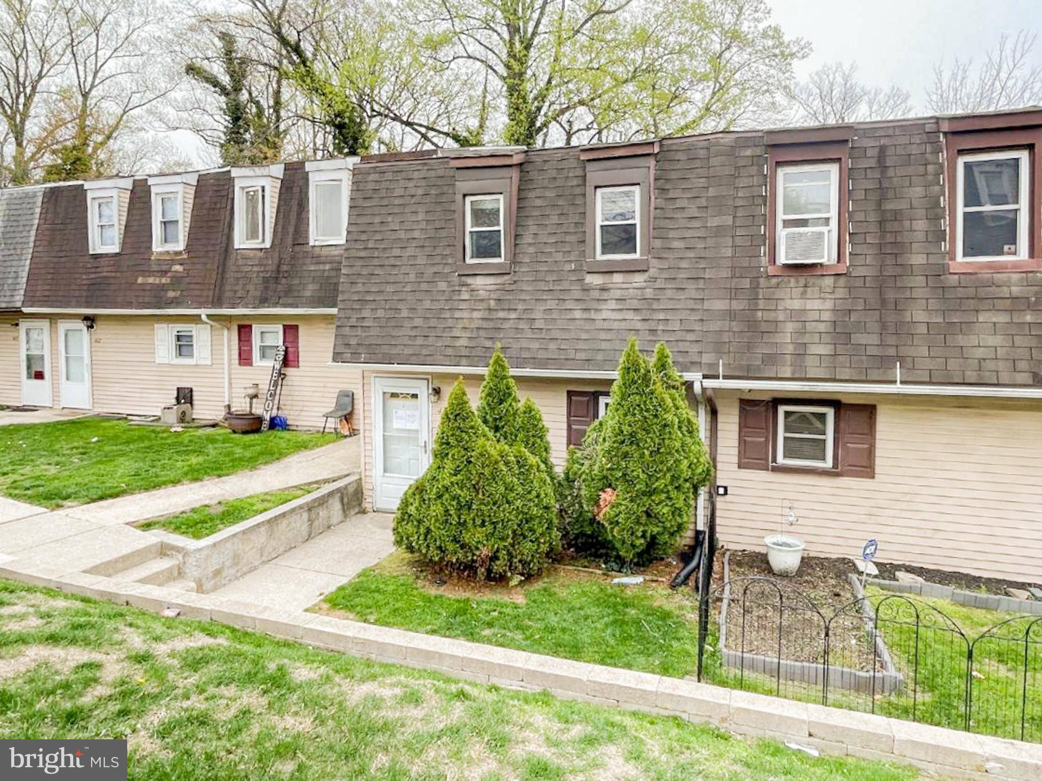 Clementon, NJ 08021,460 LA CASCATA TNHS