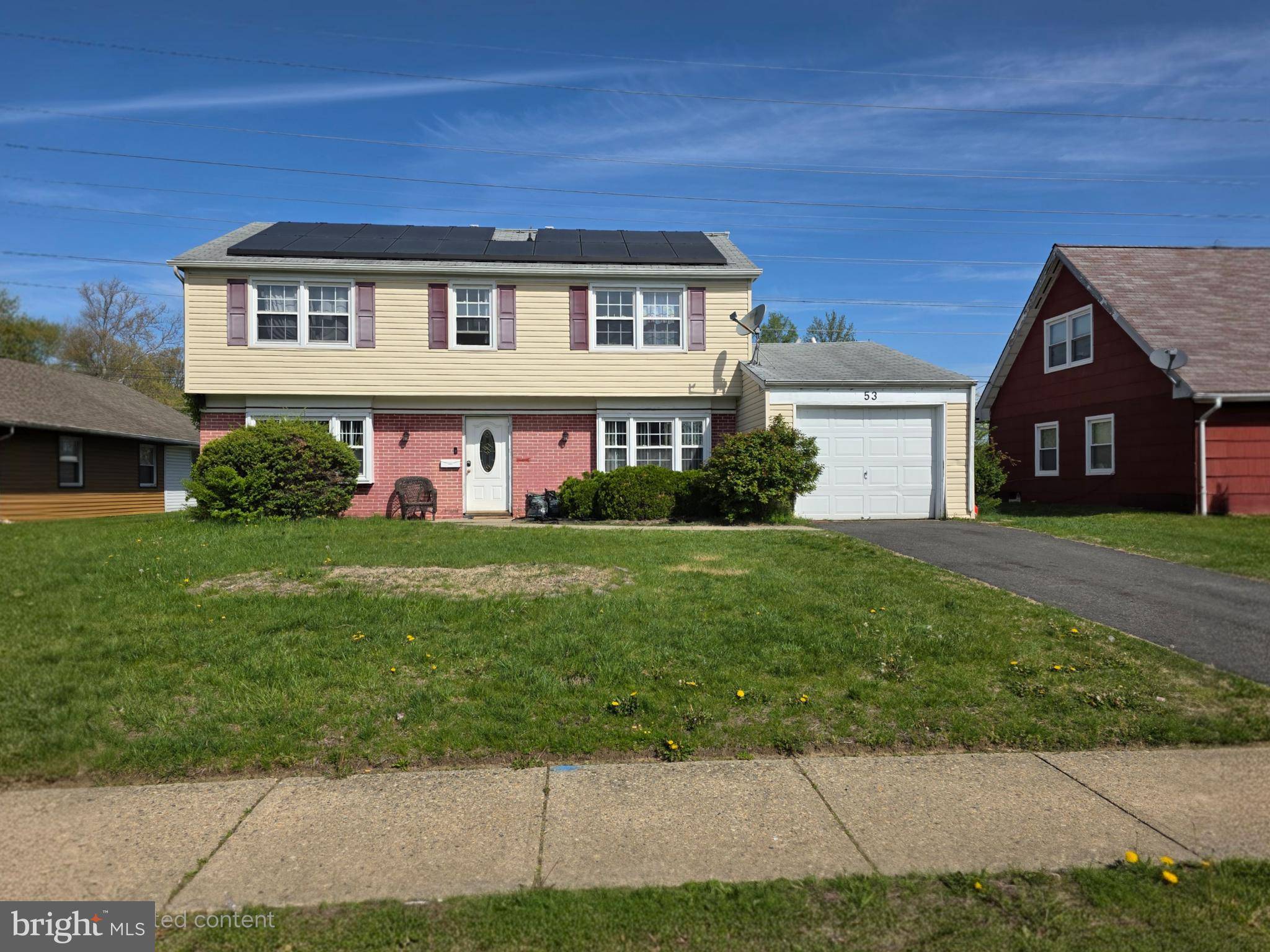Willingboro, NJ 08046,53 MESSENGER LN