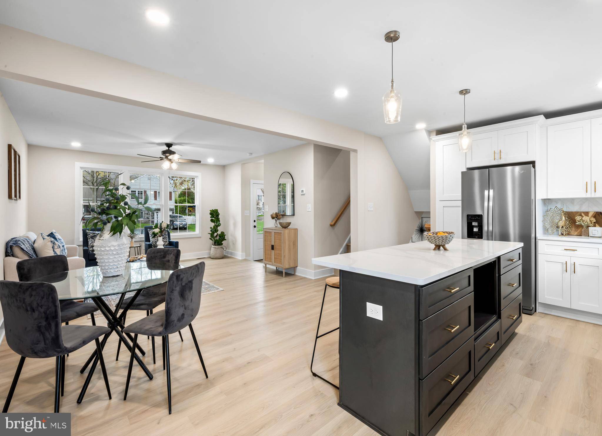 Cinnaminson, NJ 08077,145 BOXWOOD LN