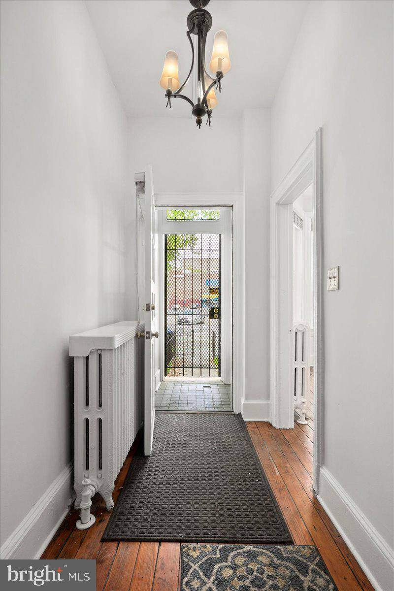 Washington, DC 20009,1938 15TH ST NW