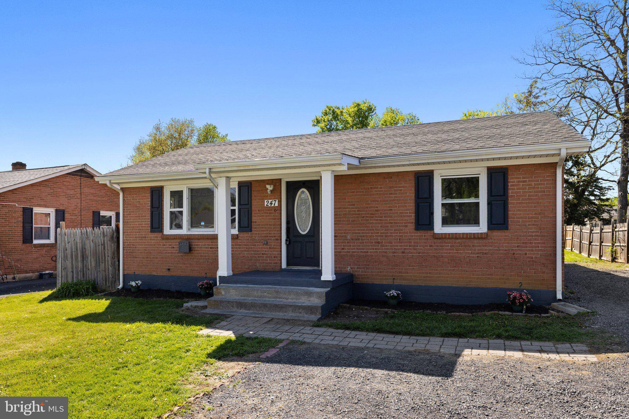 Strasburg, VA 22657,247 WALTON ST