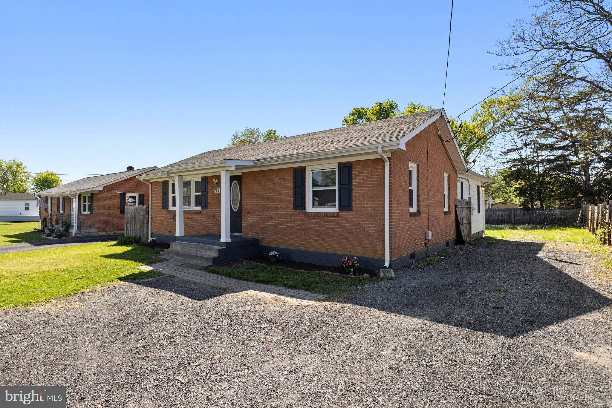 Strasburg, VA 22657,247 WALTON ST