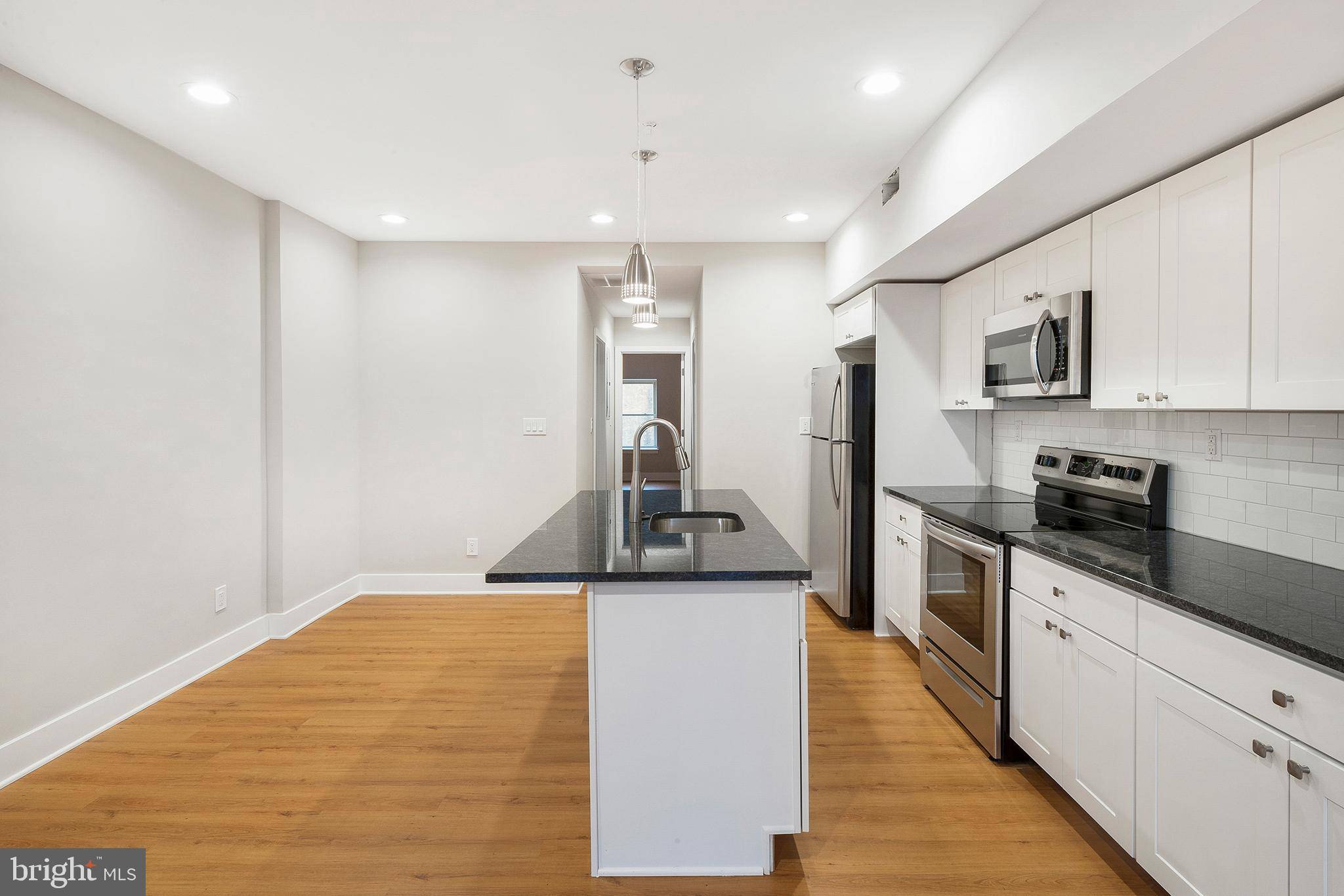 Philadelphia, PA 19146,1424 S 18TH ST