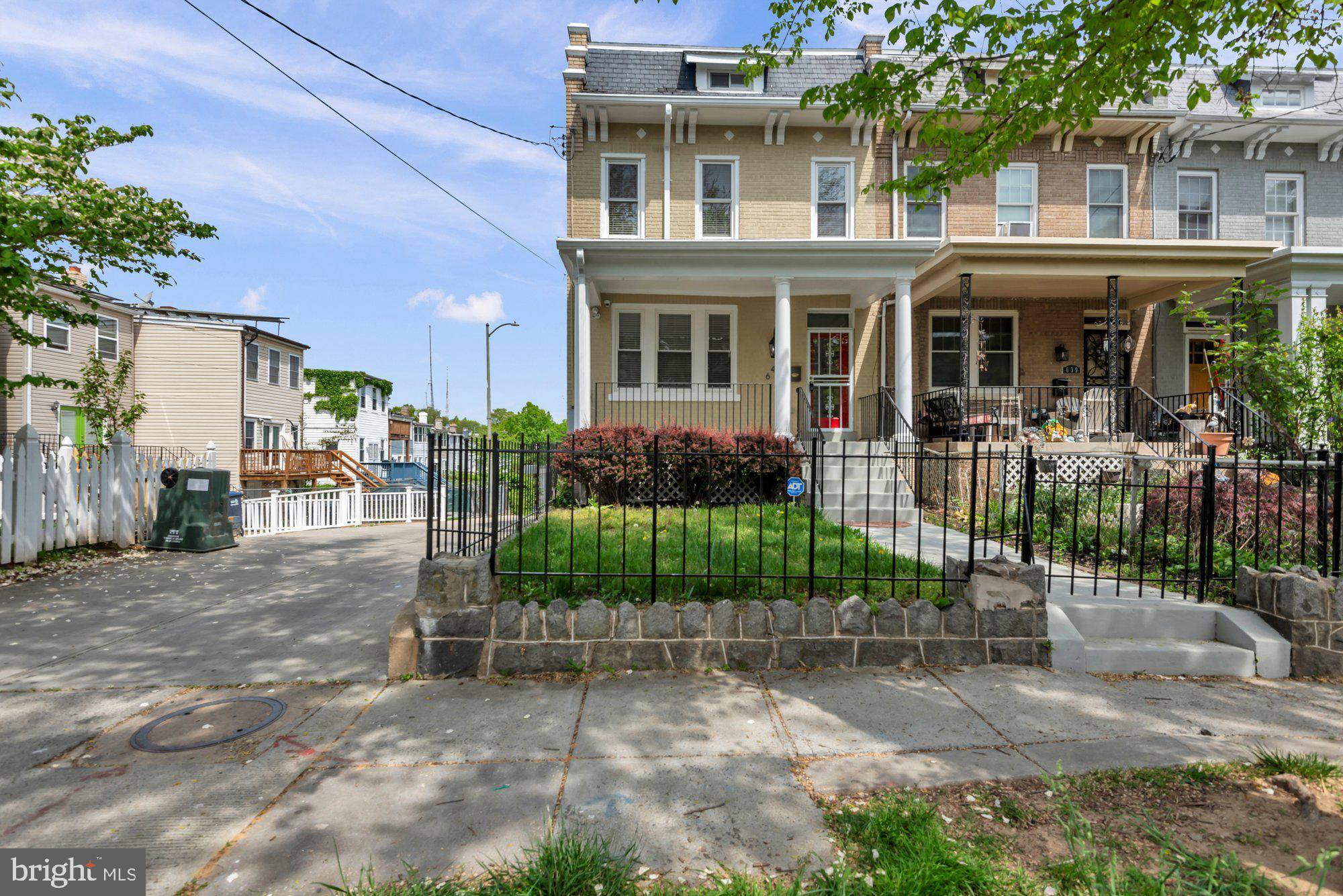 Washington, DC 20011,641 GALLATIN ST NW