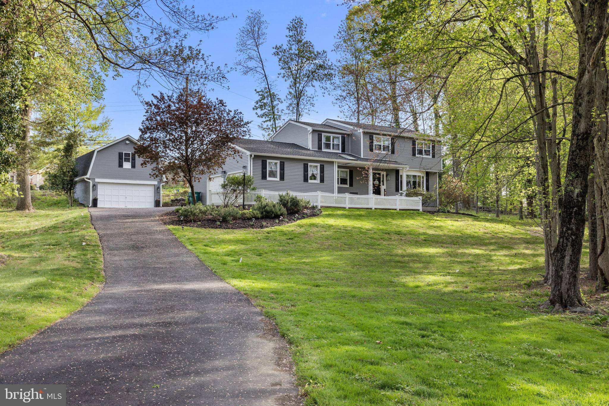 Langhorne, PA 19047,294 GREEN VALLEY RD